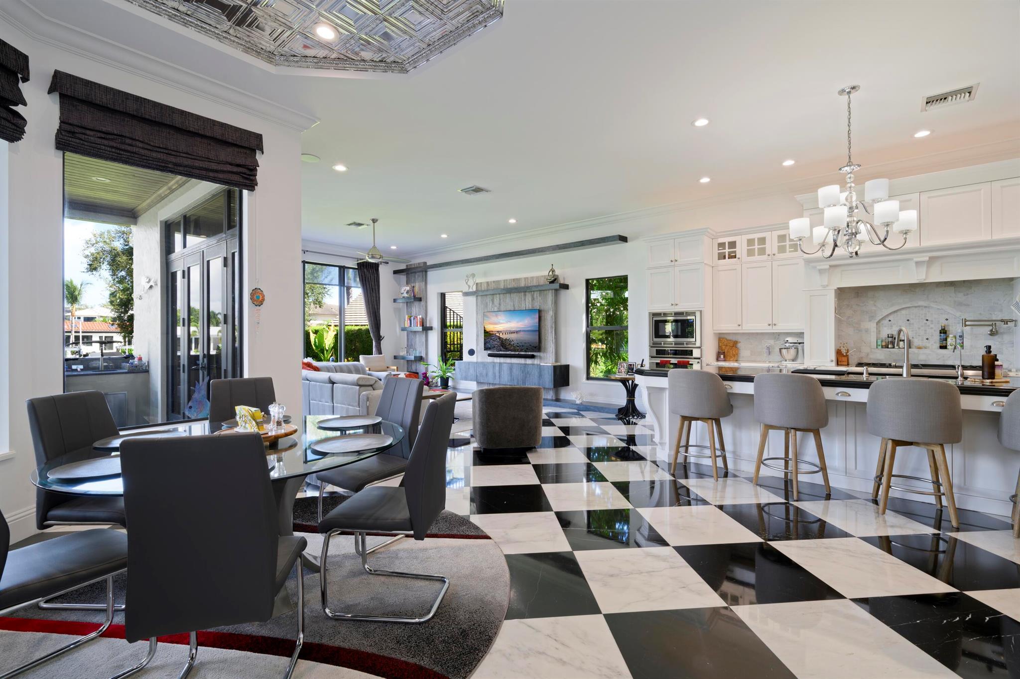 1950 Portage Lndg North Palm Beach, FL 33408