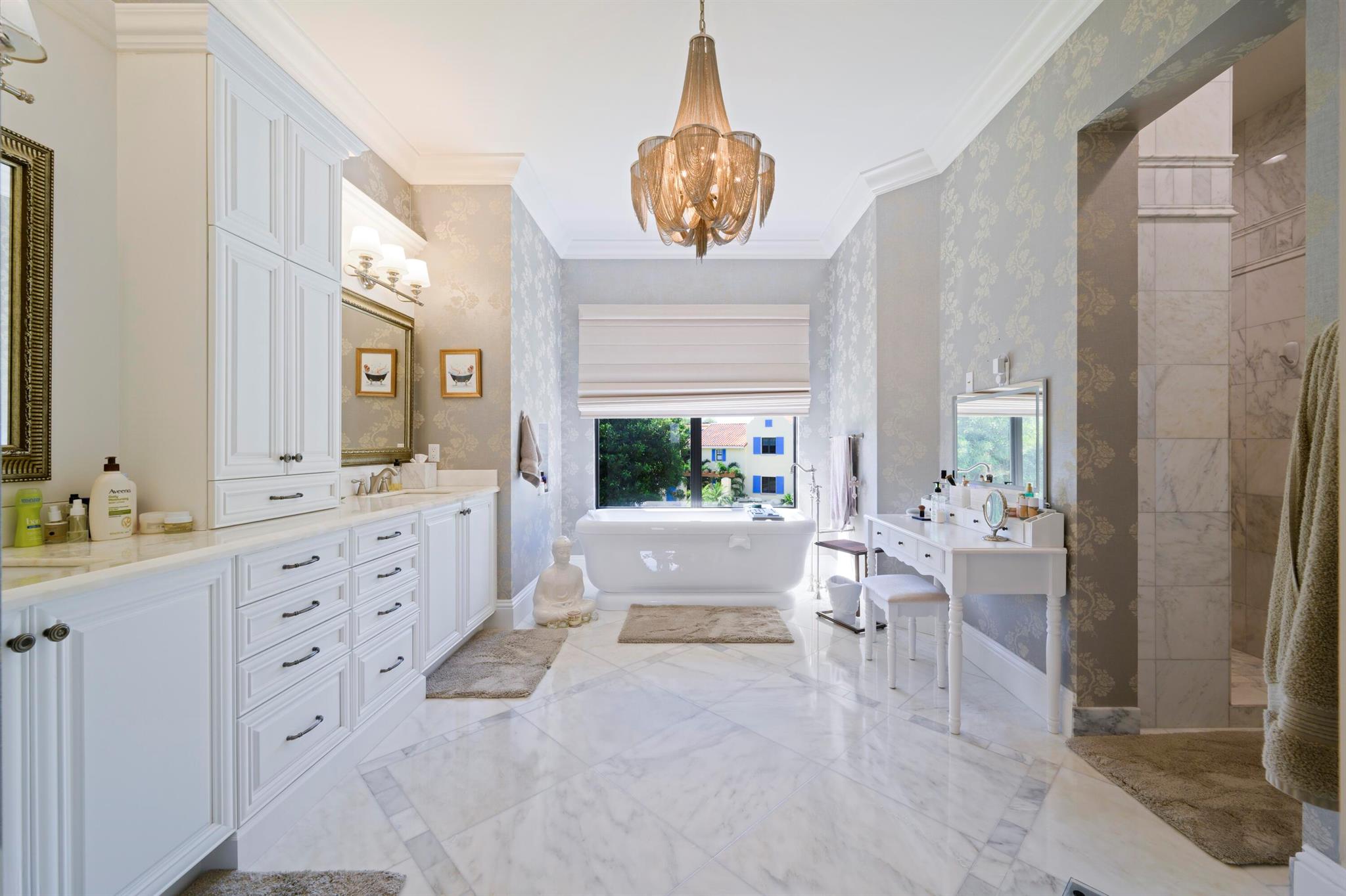 1950 Portage Lndg North Palm Beach, FL 33408