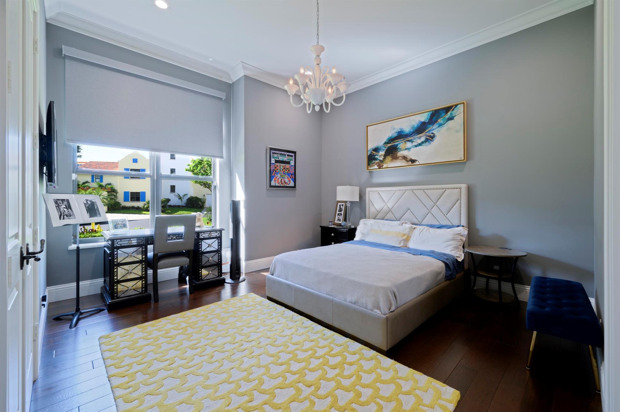 1950 Portage Lndg North Palm Beach, FL 33408