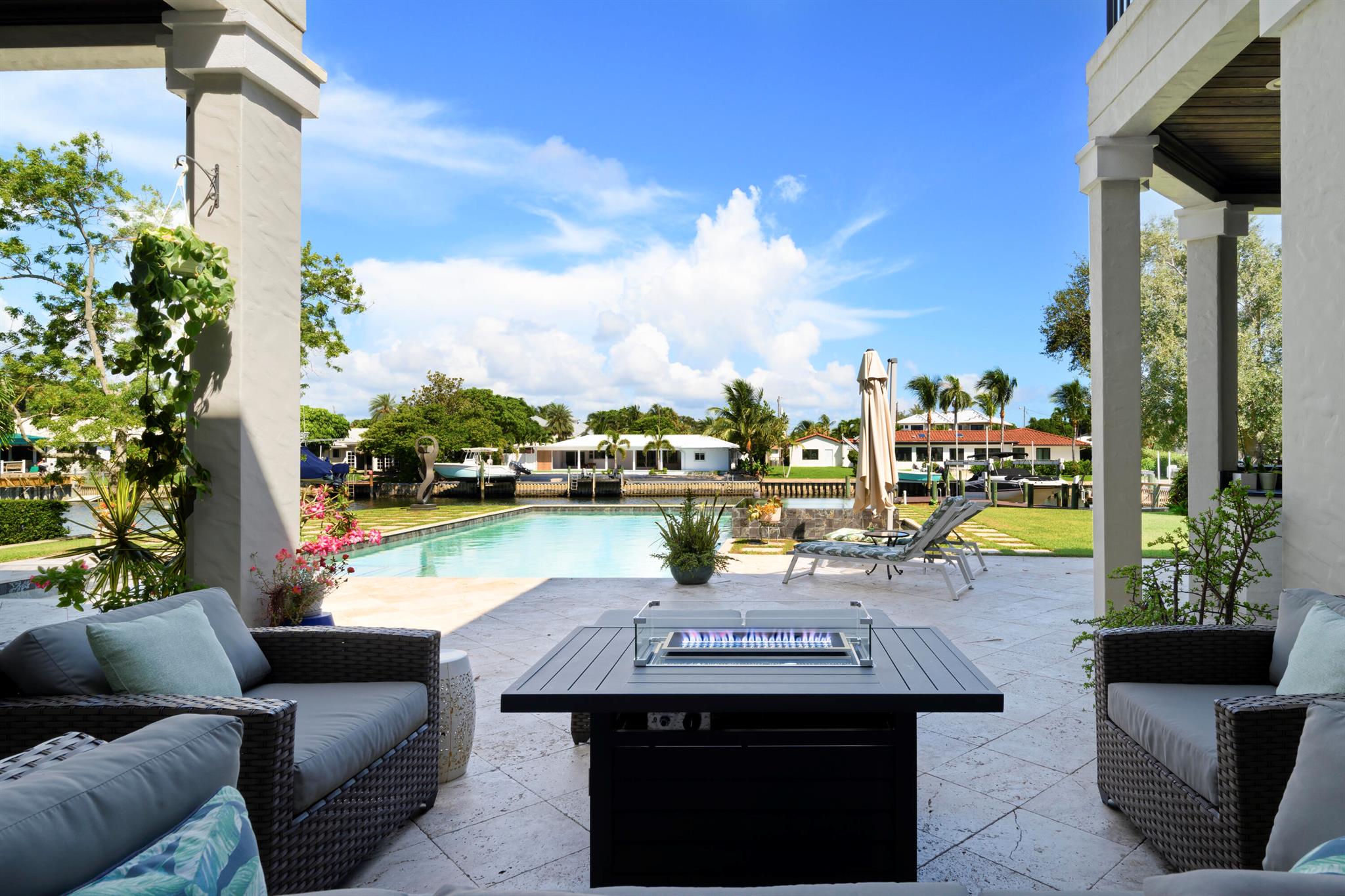 1950 Portage Lndg North Palm Beach, FL 33408