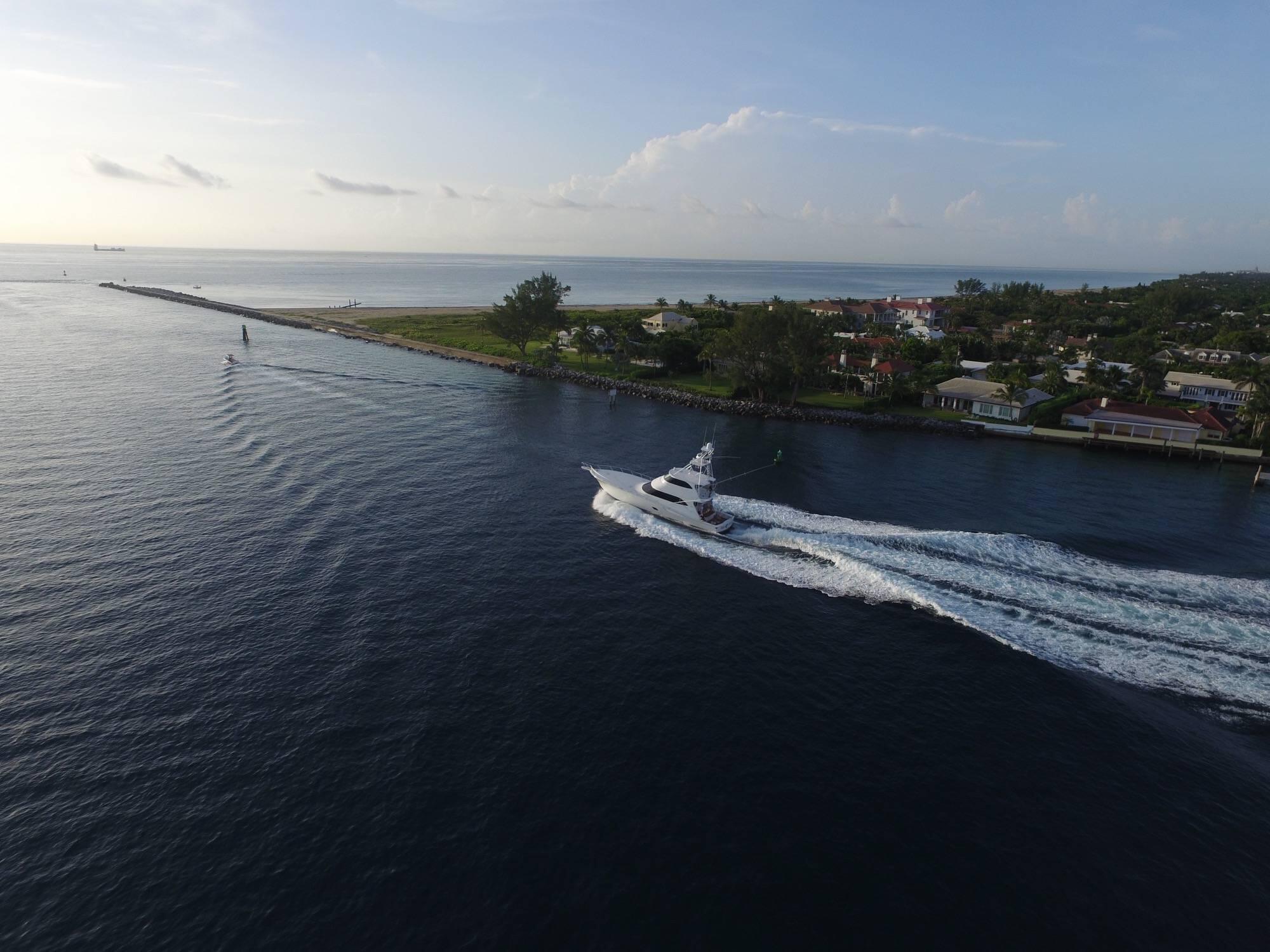 1950 Portage Lndg North Palm Beach, FL 33408