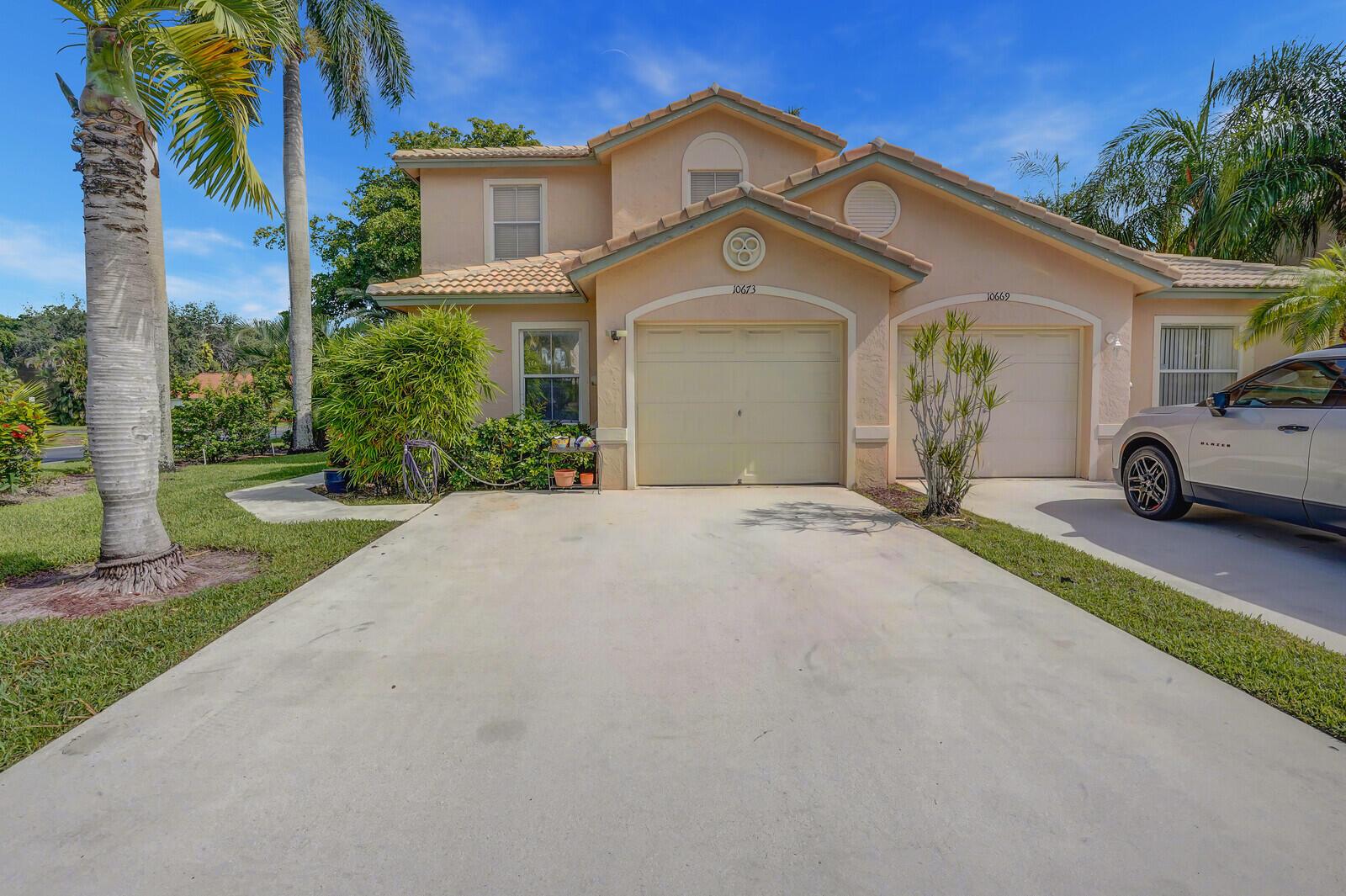 10673 Pelican Dr