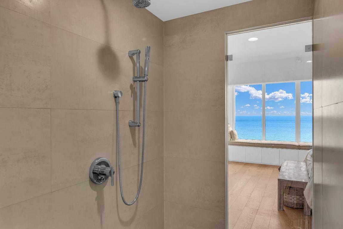 2909 S Ocean #7a Highland Beach, FL 33487