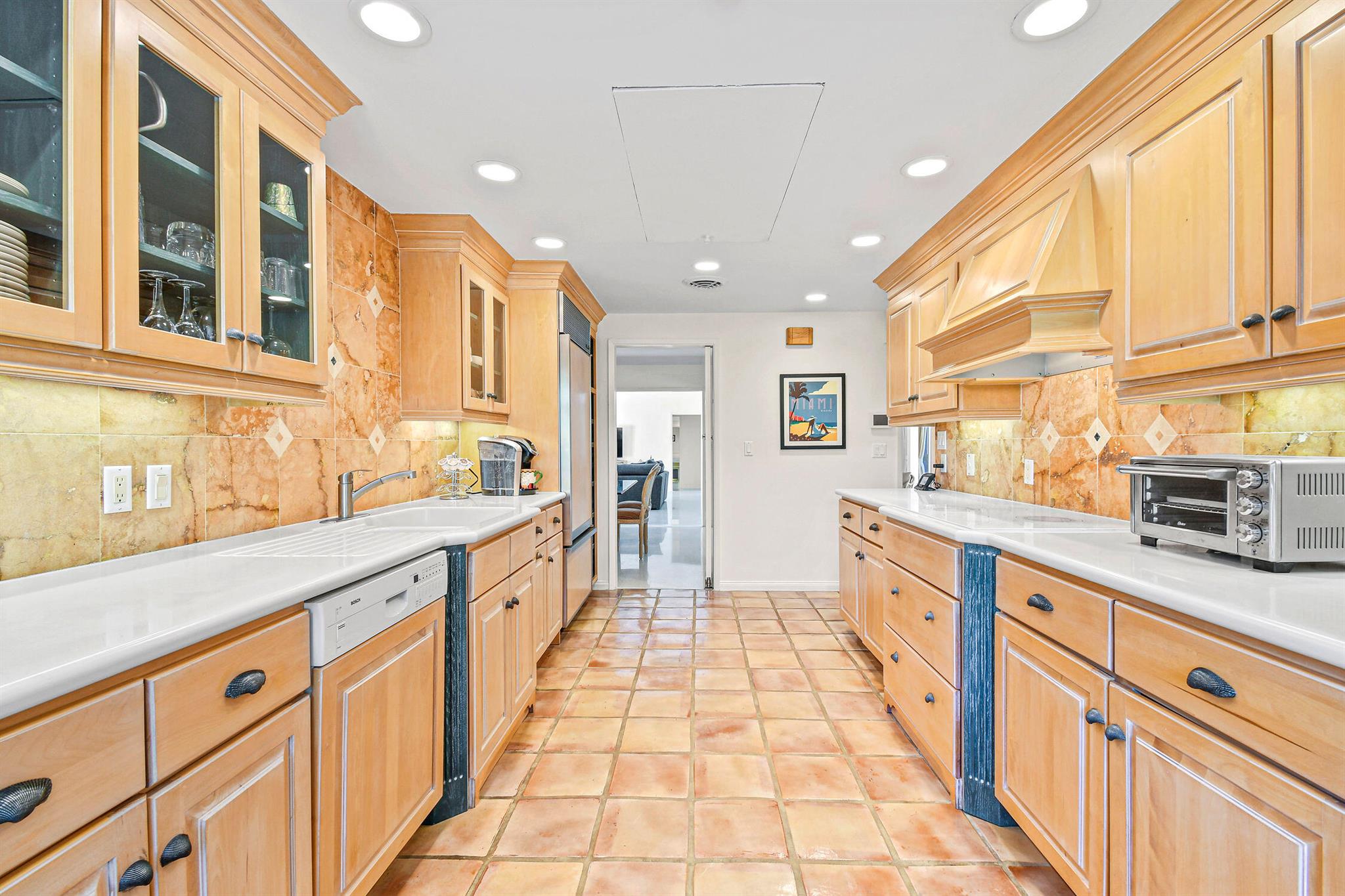 229 Colony Rd Jupiter Inlet Colony, FL 33469