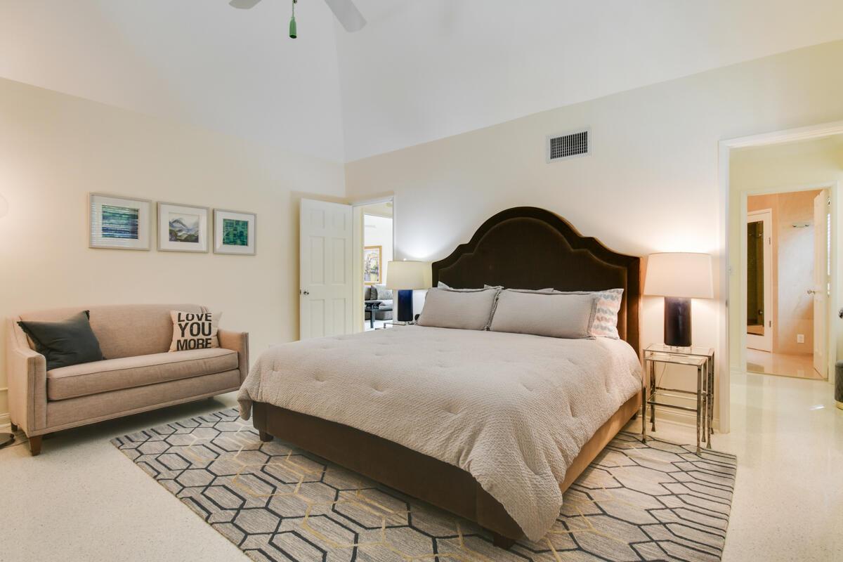 229 Colony Rd Jupiter Inlet Colony, FL 33469