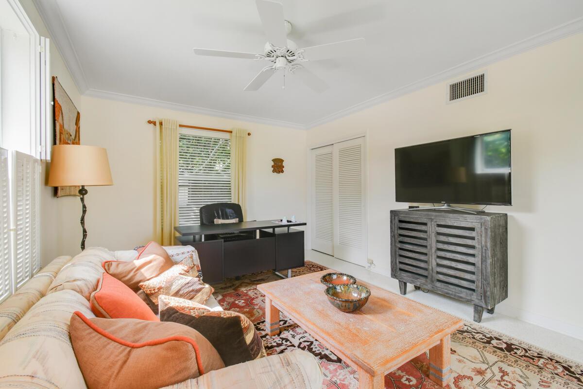 229 Colony Rd Jupiter Inlet Colony, FL 33469