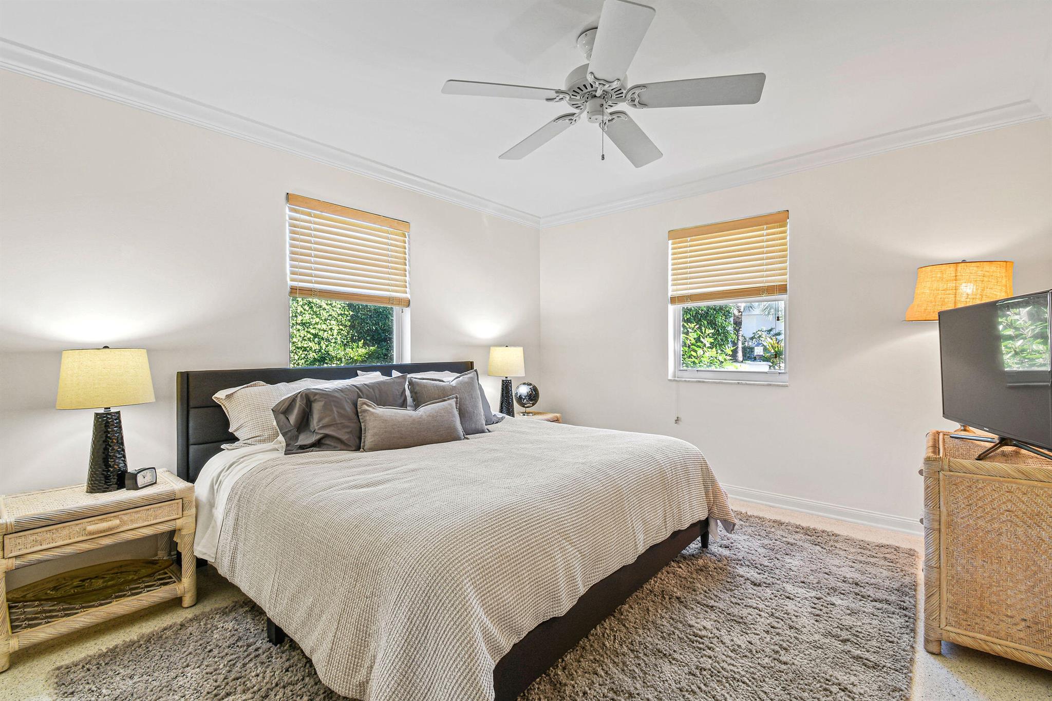 229 Colony Rd Jupiter Inlet Colony, FL 33469