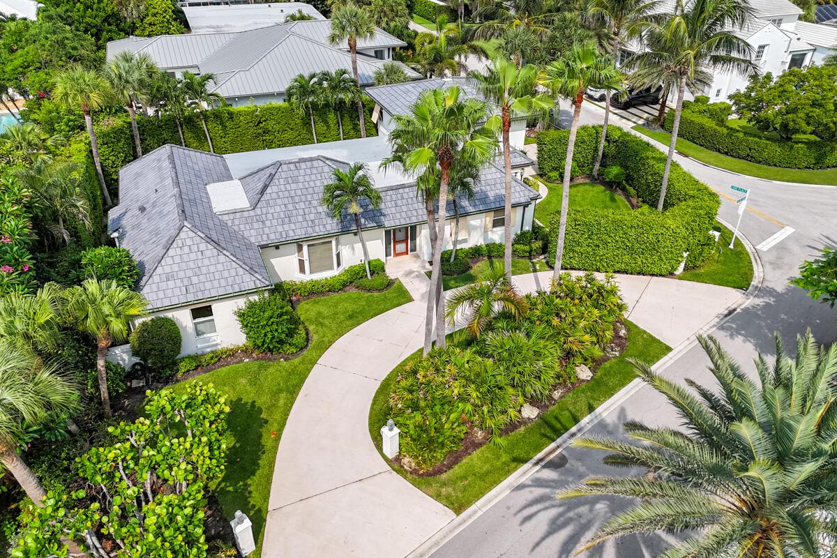 229 Colony Rd Jupiter Inlet Colony, FL 33469