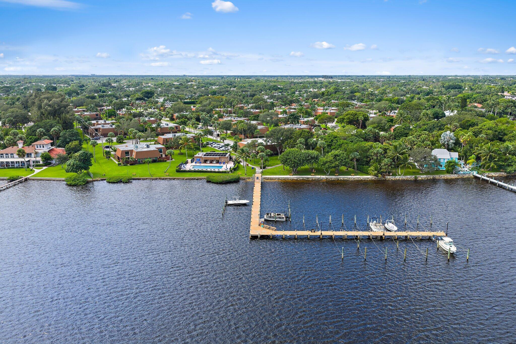 825 Center St #30a Jupiter, FL 33458