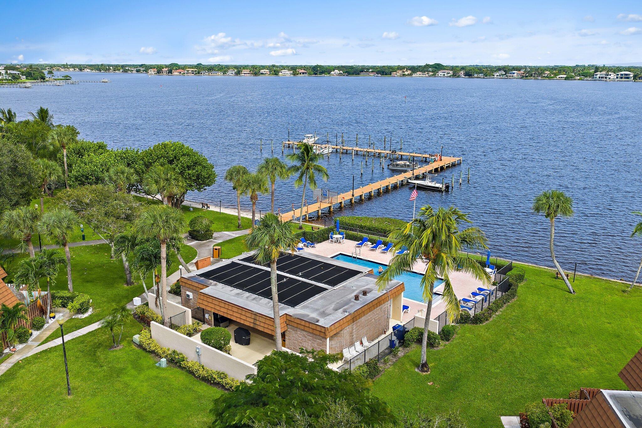 825 Center St #30a Jupiter, FL 33458