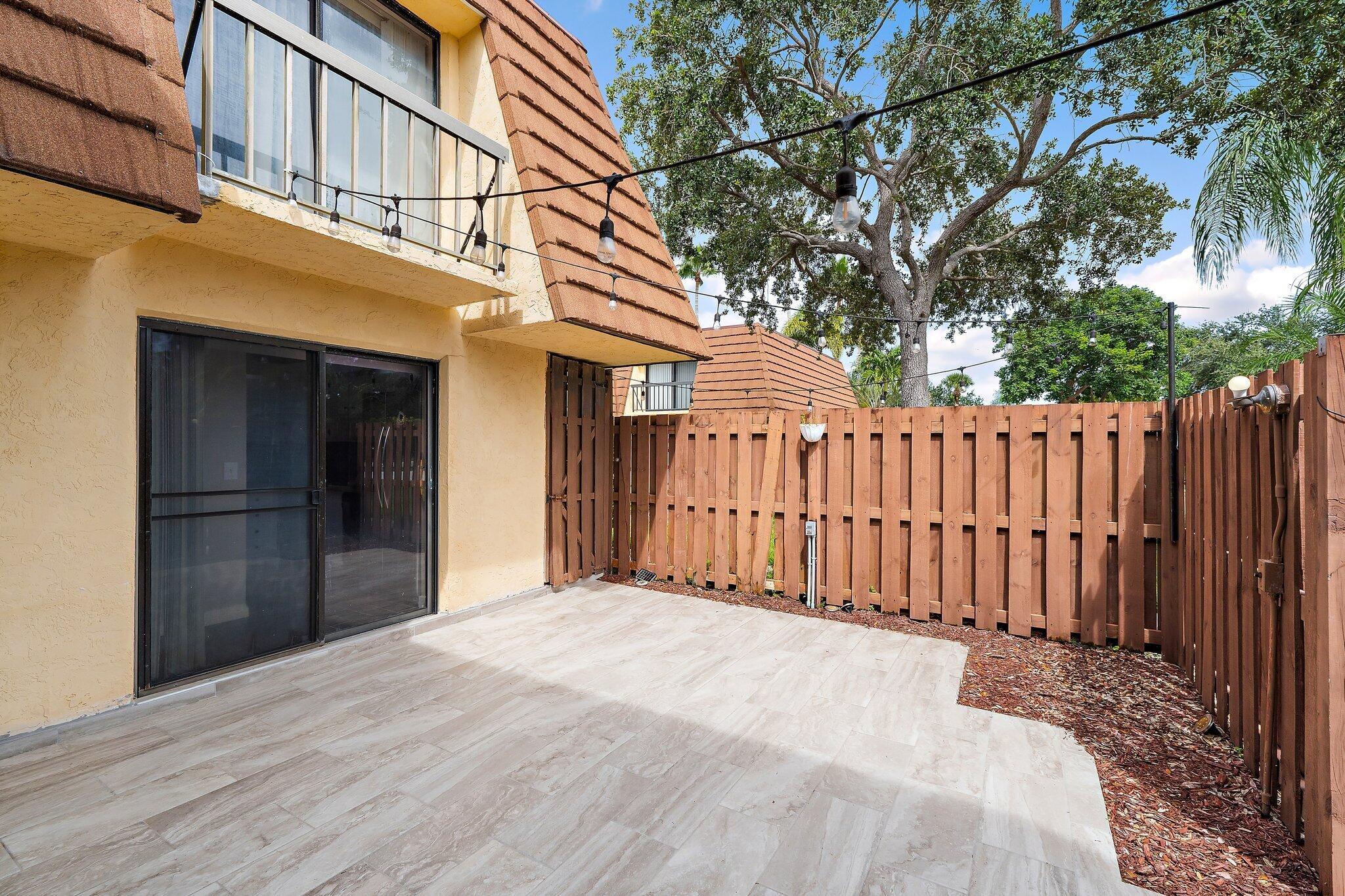 825 Center St #30a Jupiter, FL 33458