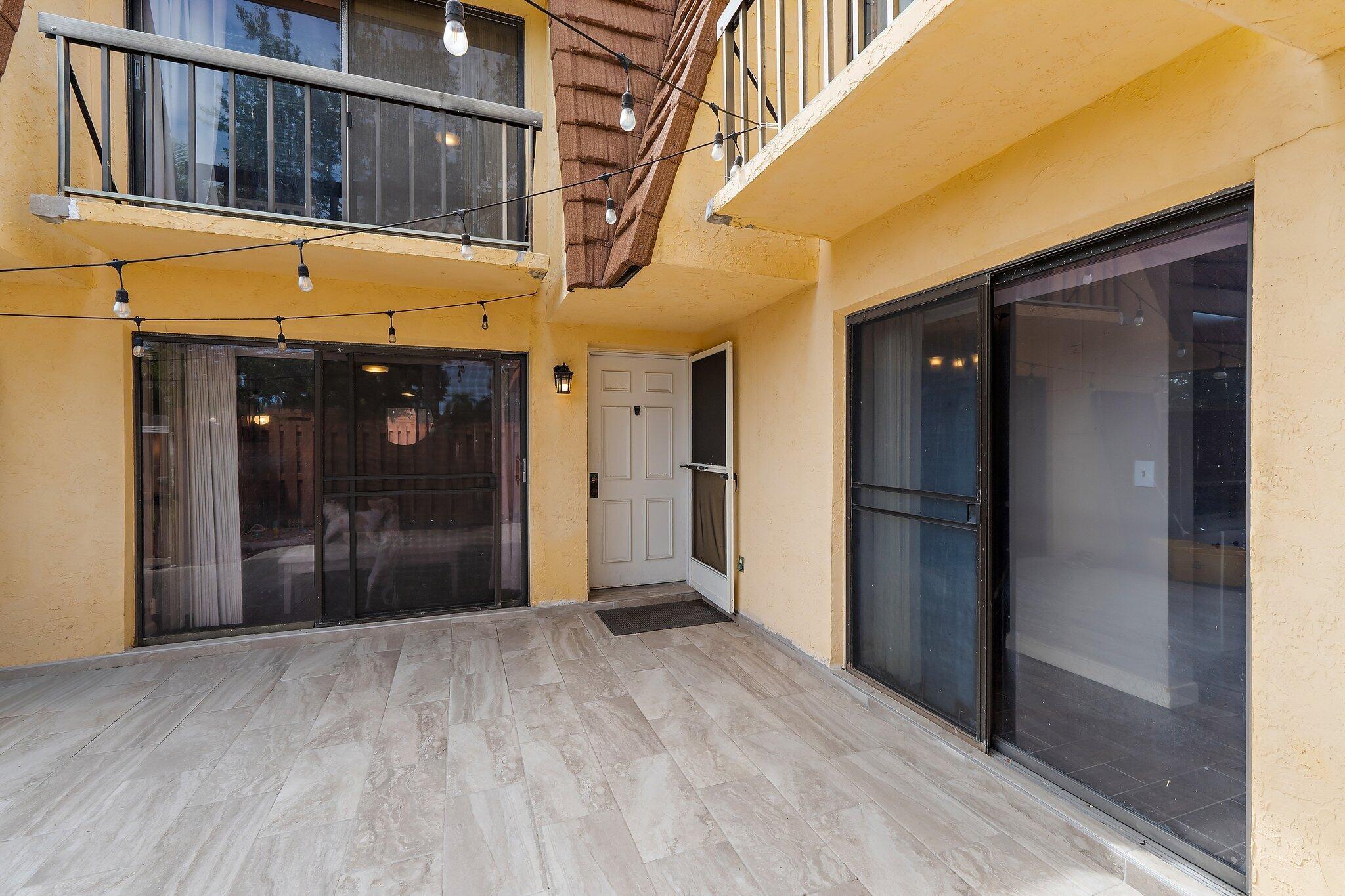 825 Center St #30a Jupiter, FL 33458