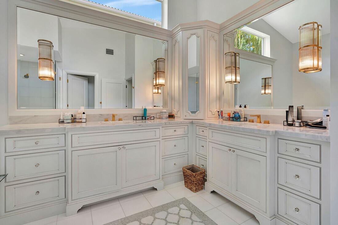 185 Island Dr Jupiter, FL 33477