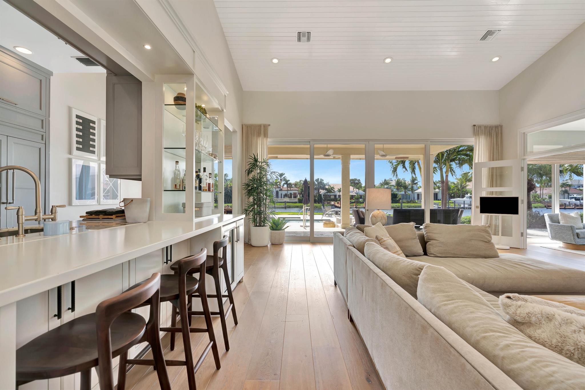 185 Island Dr Jupiter, FL 33477