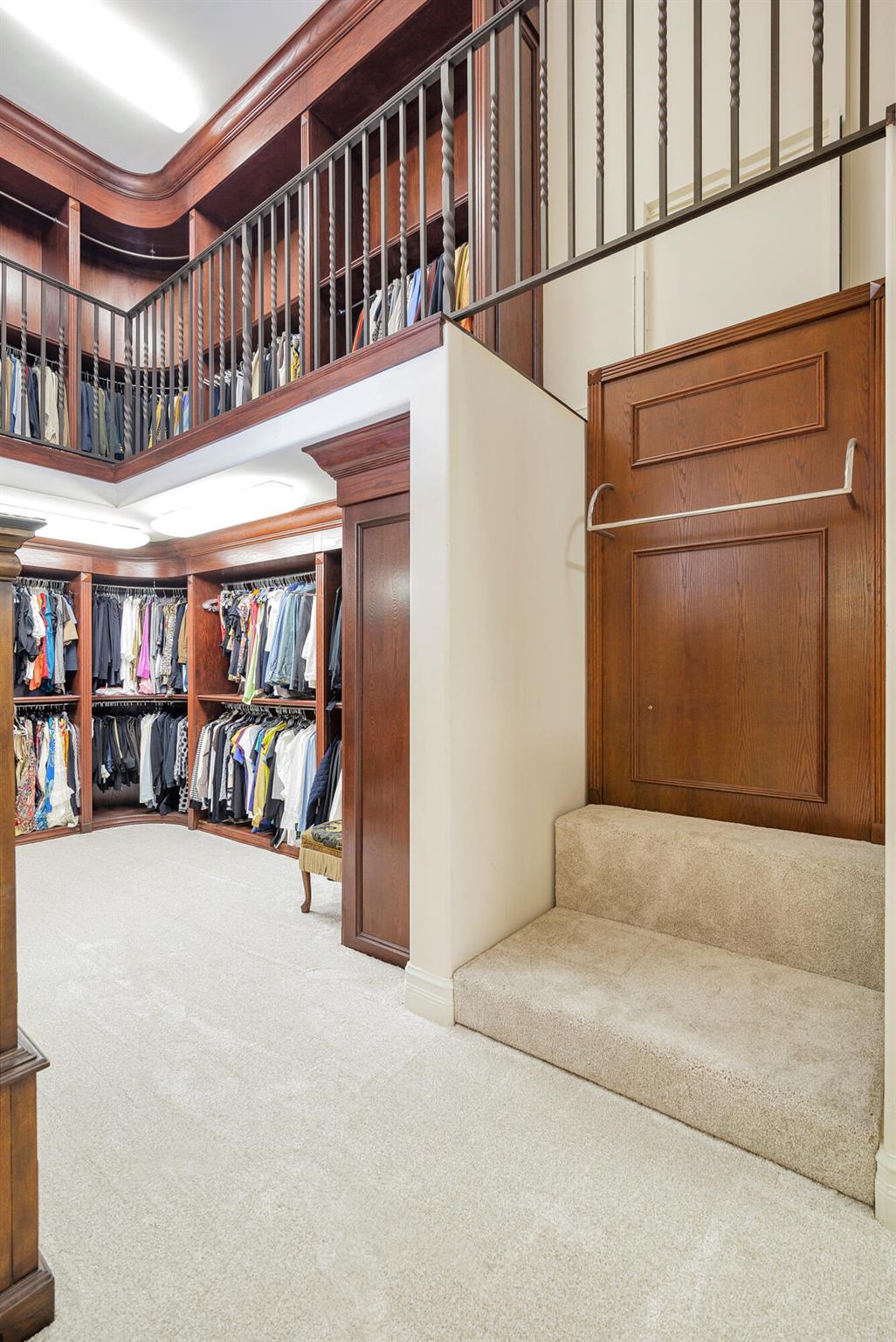 19223 Riverside Dr Tequesta, FL 33469