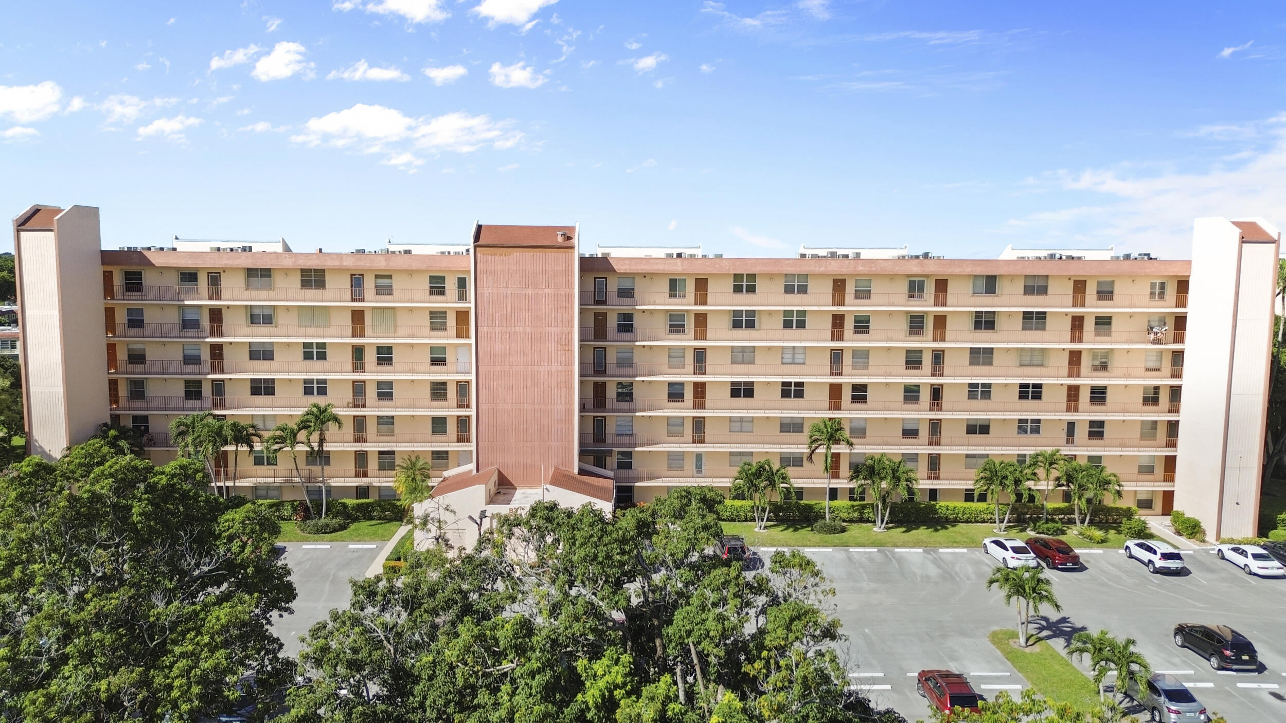 14671 Bonaire #404