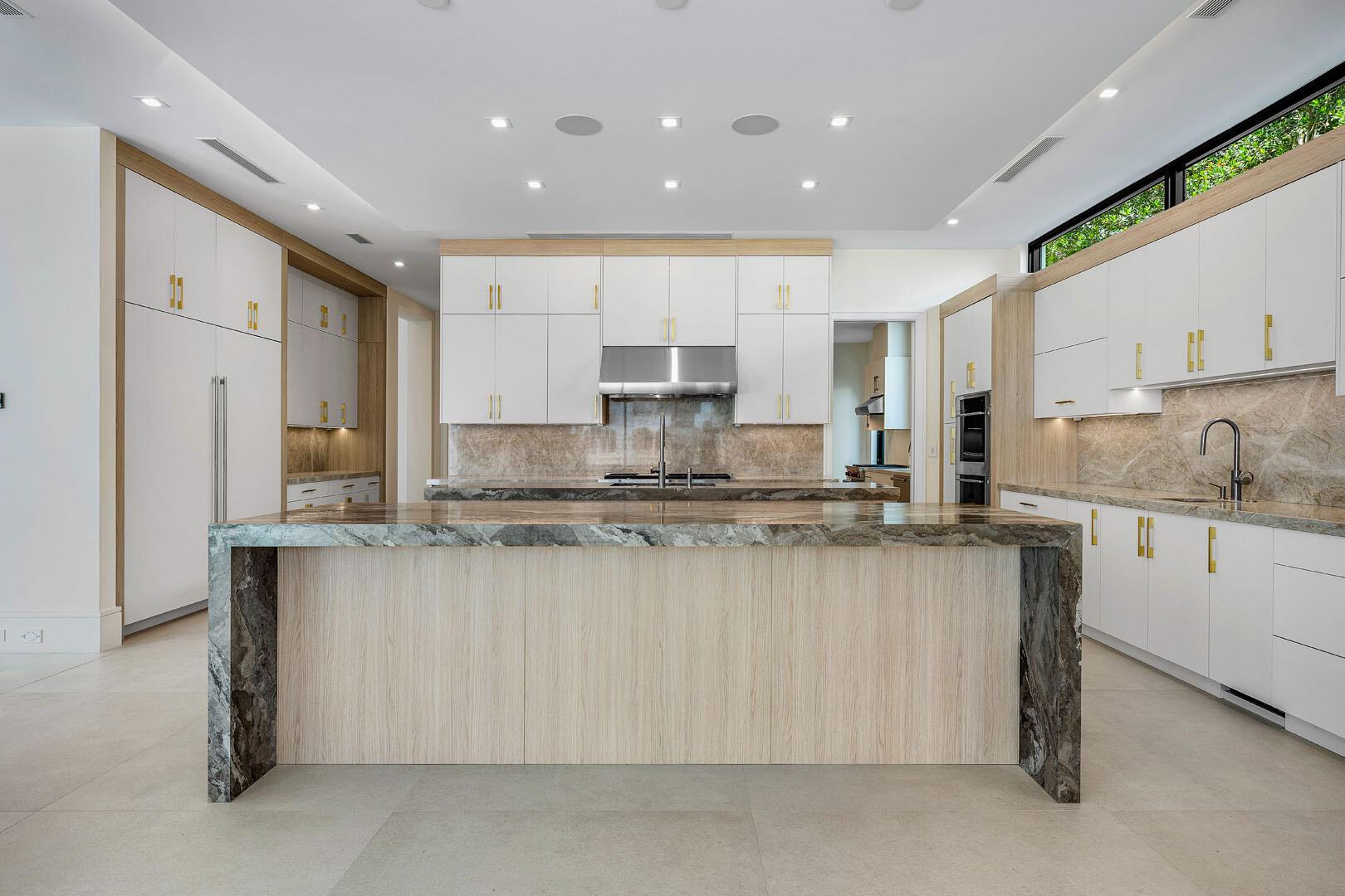 191 W Coconut Palm Rd Boca Raton, FL 33432