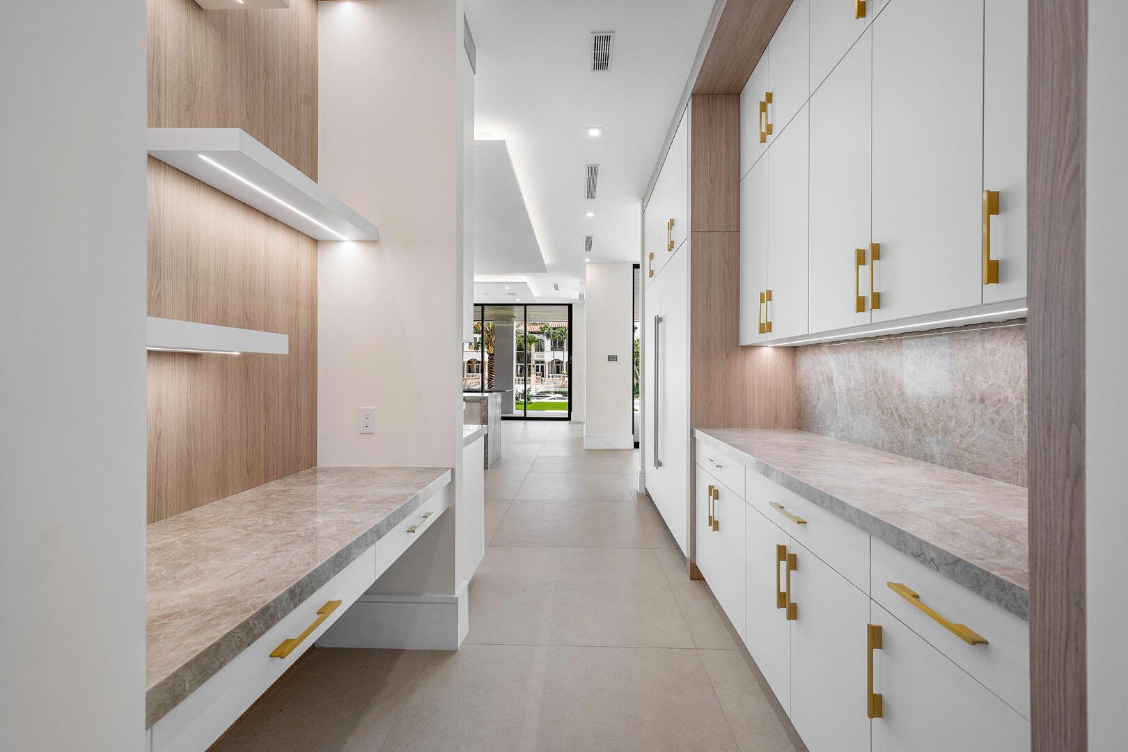 191 W Coconut Palm Rd Boca Raton, FL 33432