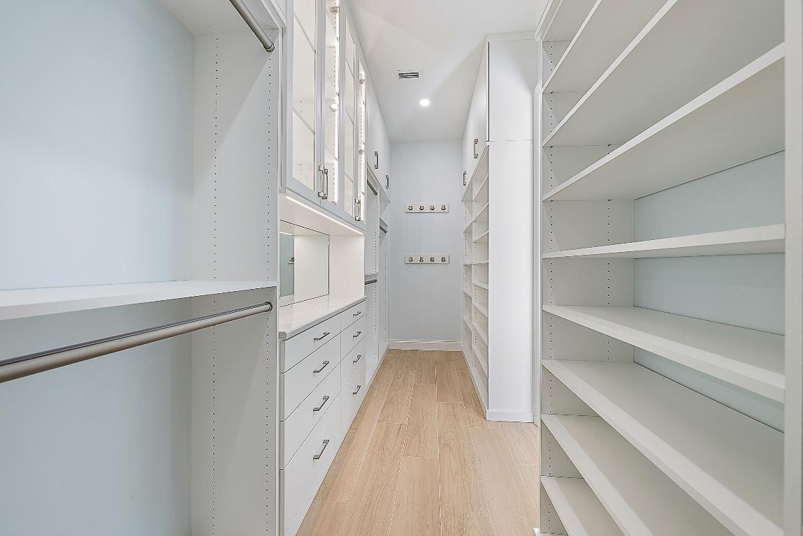 248 Honeysuckle Jupiter, FL 33458