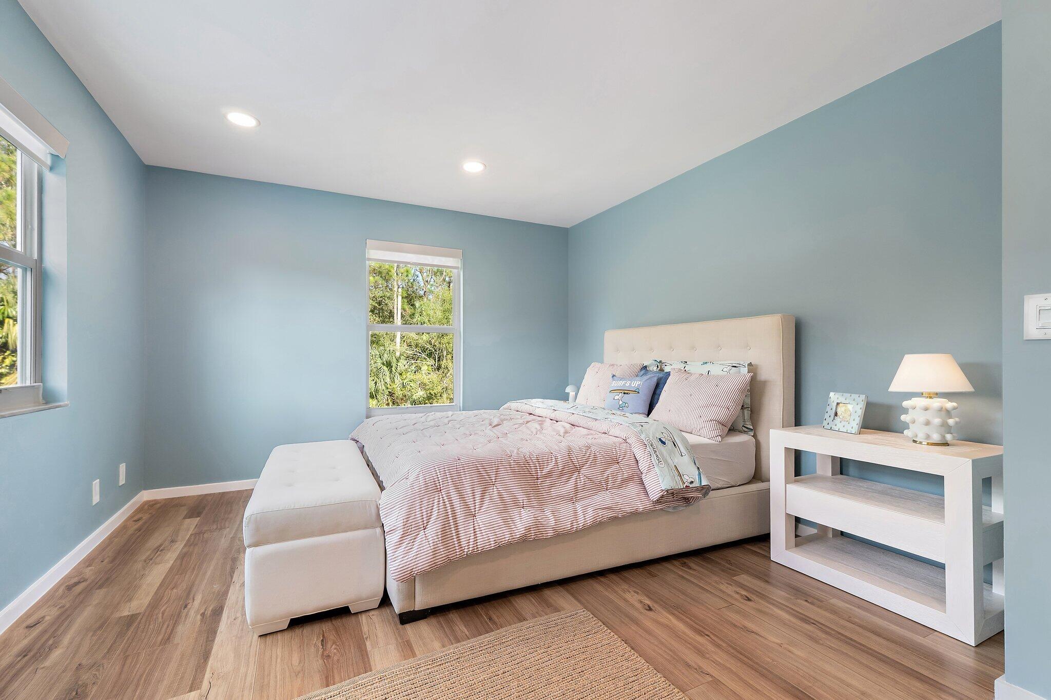 17375 Thunder Jupiter, FL 33478