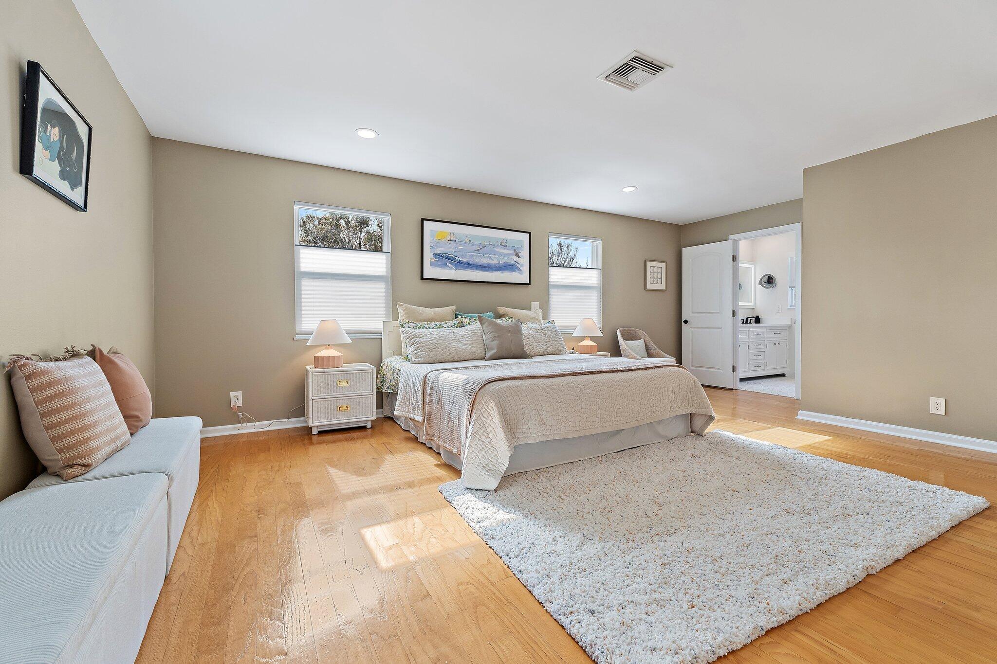 17375 Thunder Jupiter, FL 33478