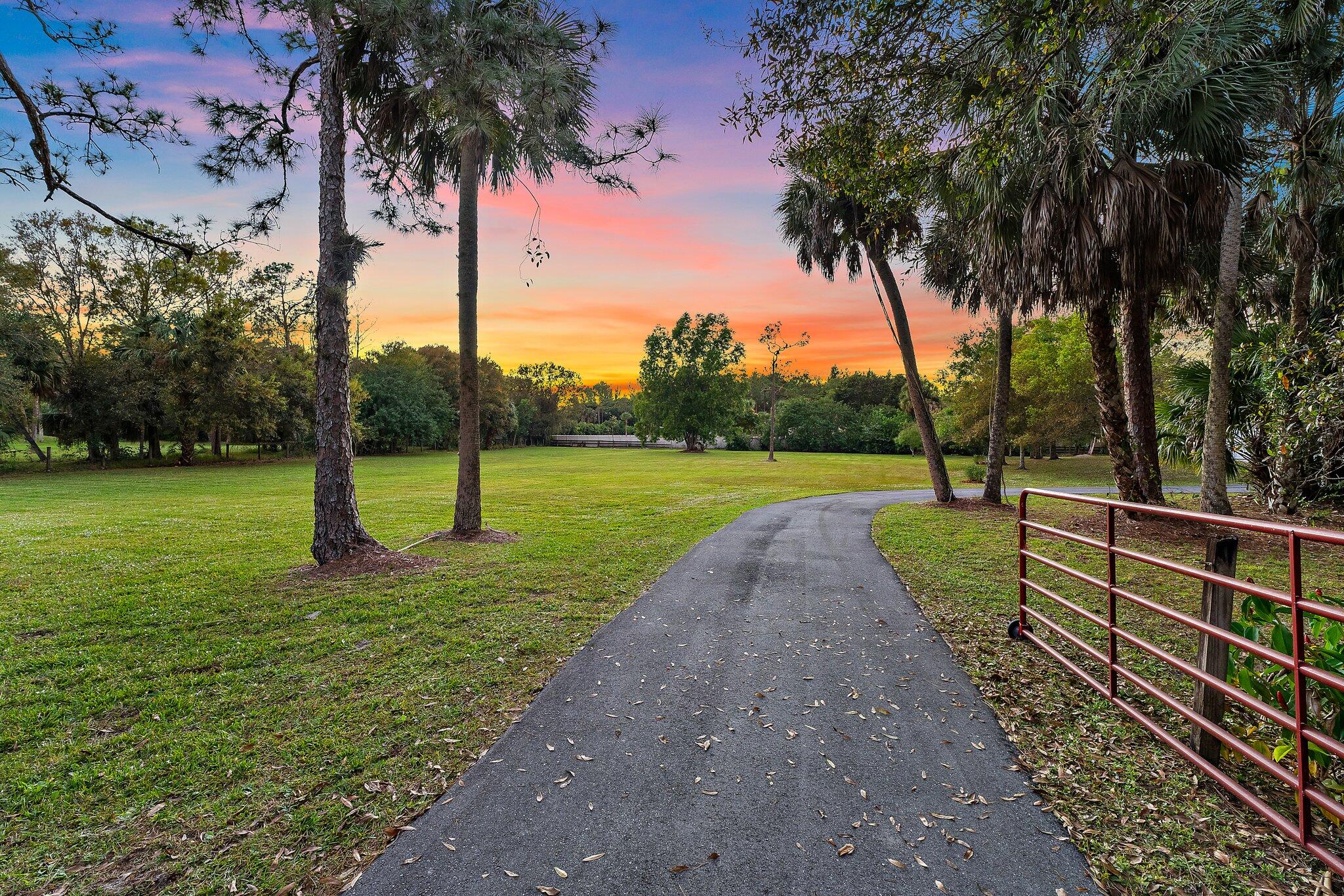 17375 Thunder Jupiter, FL 33478