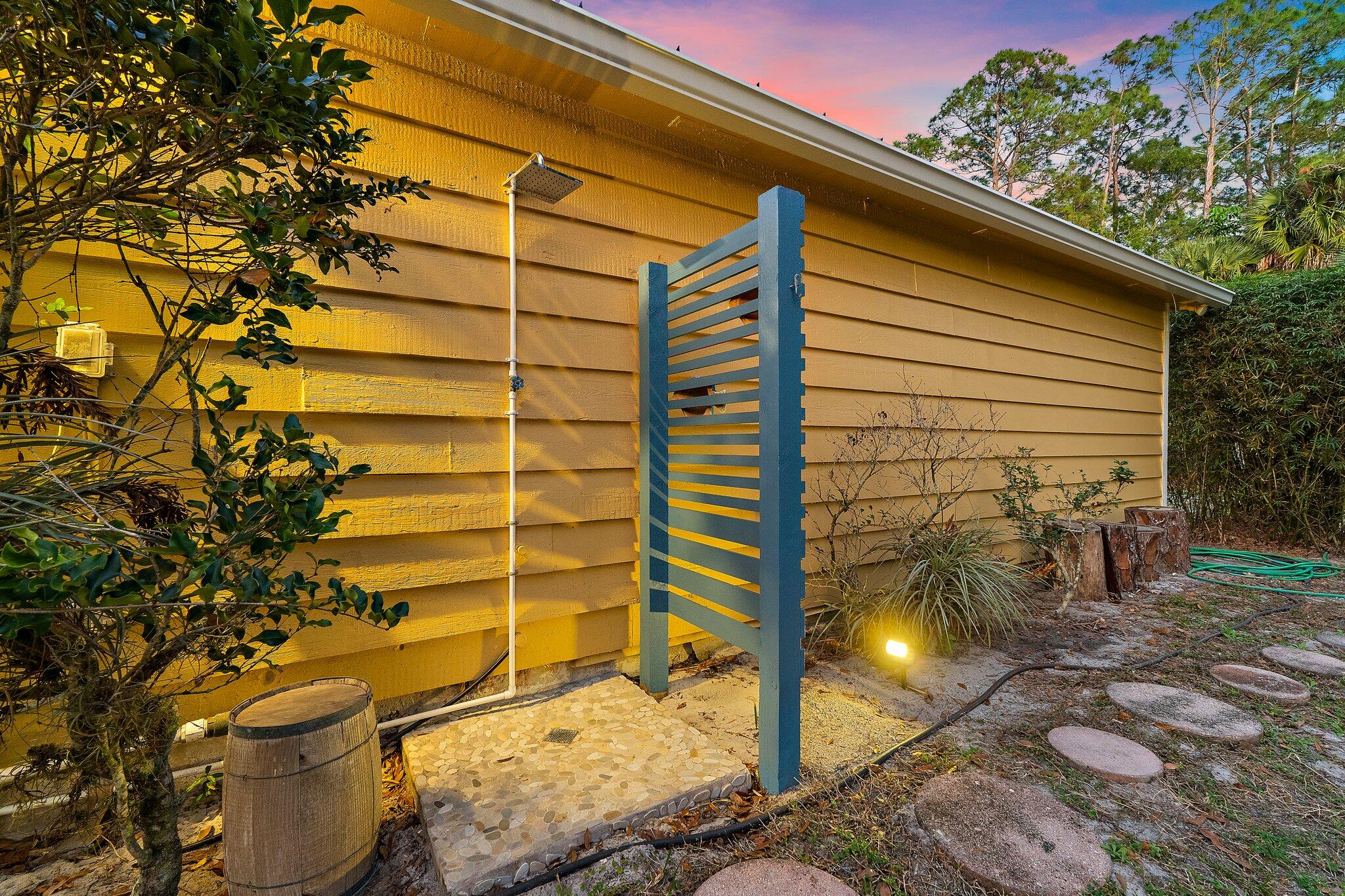 17375 Thunder Jupiter, FL 33478