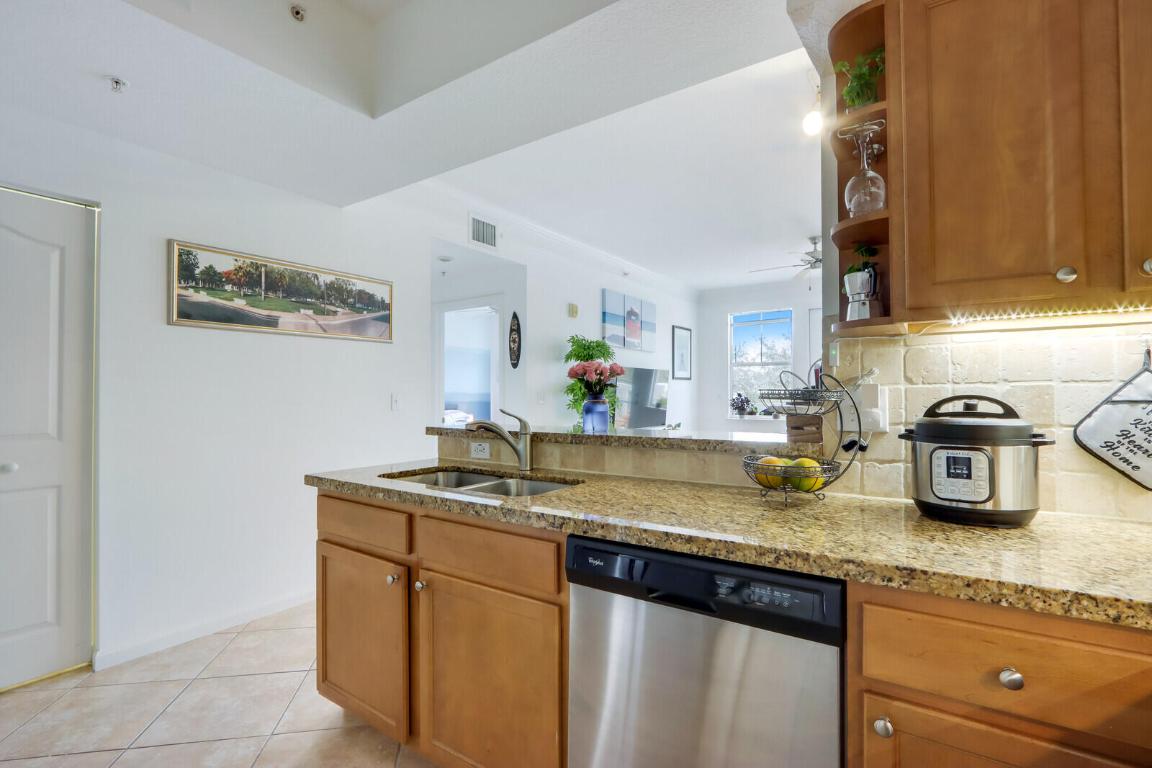 276 Murcia #309 Jupiter, FL 33458