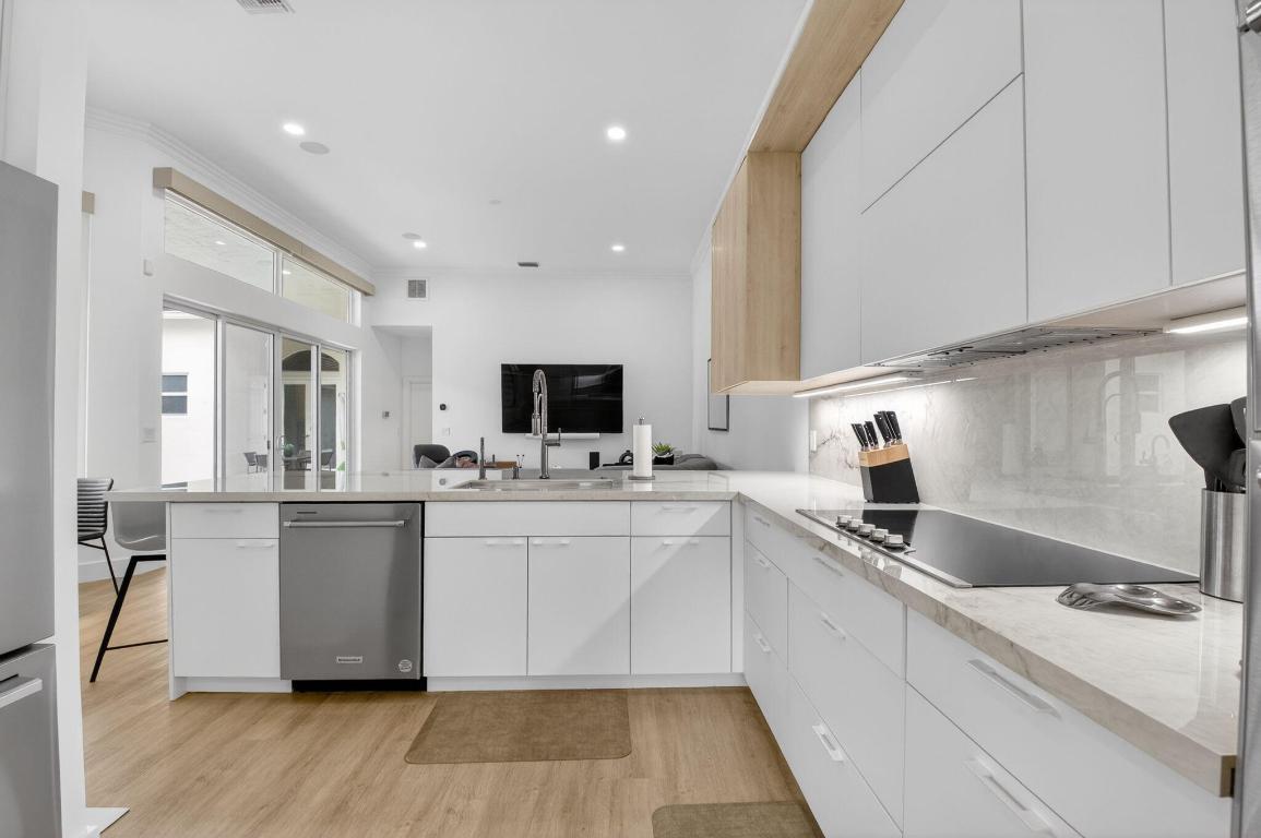 3344 NW 53rd Boca Raton, FL 33496