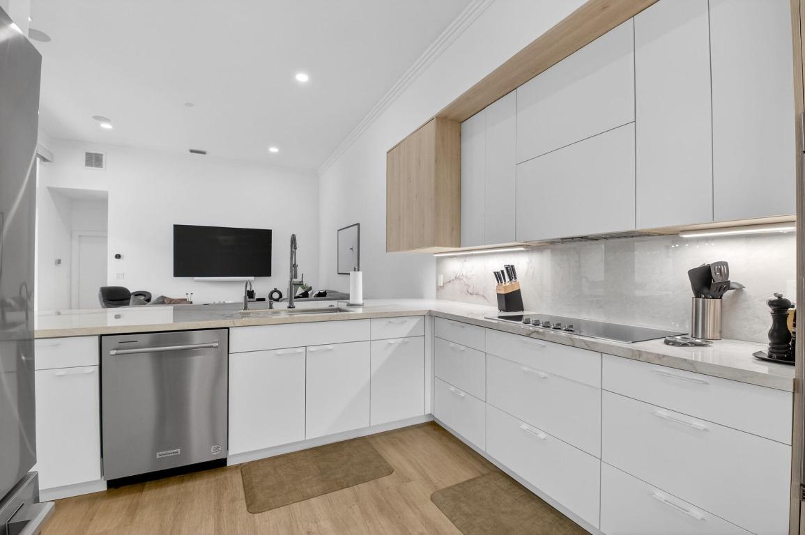 3344 NW 53rd Boca Raton, FL 33496