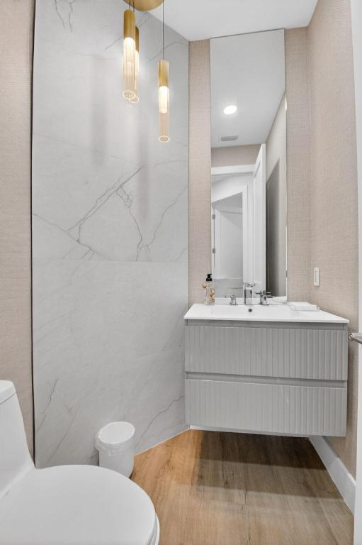 3344 NW 53rd Boca Raton, FL 33496