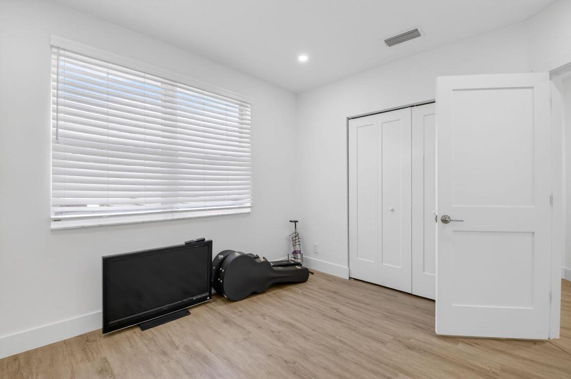 3344 NW 53rd Boca Raton, FL 33496