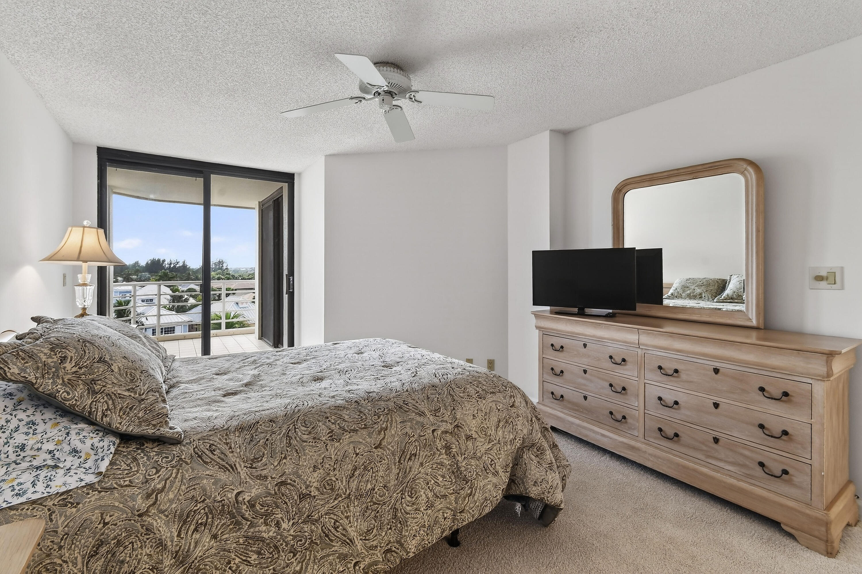 176 Helios #401 Jupiter, FL 33477