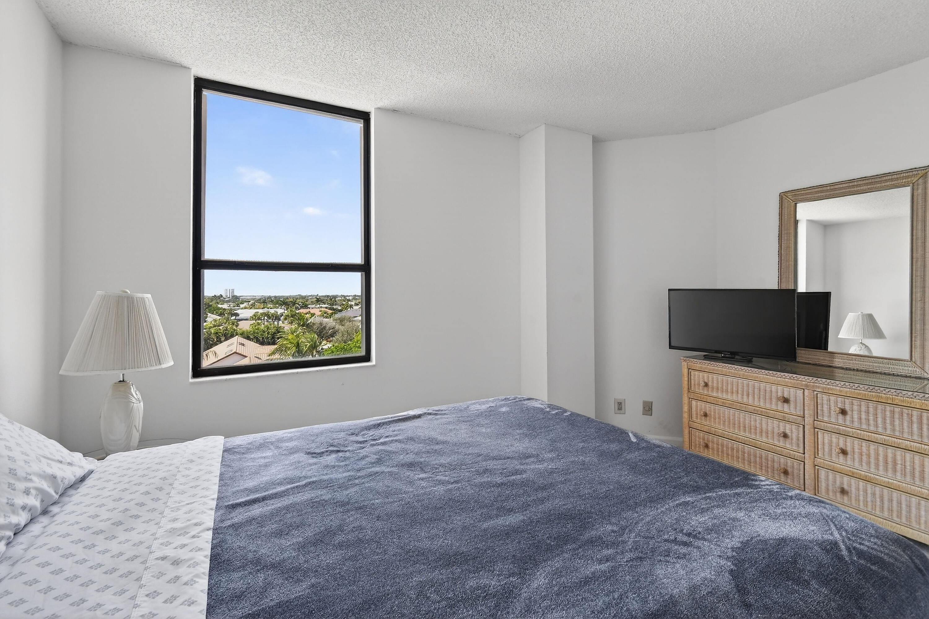 176 Helios #401 Jupiter, FL 33477