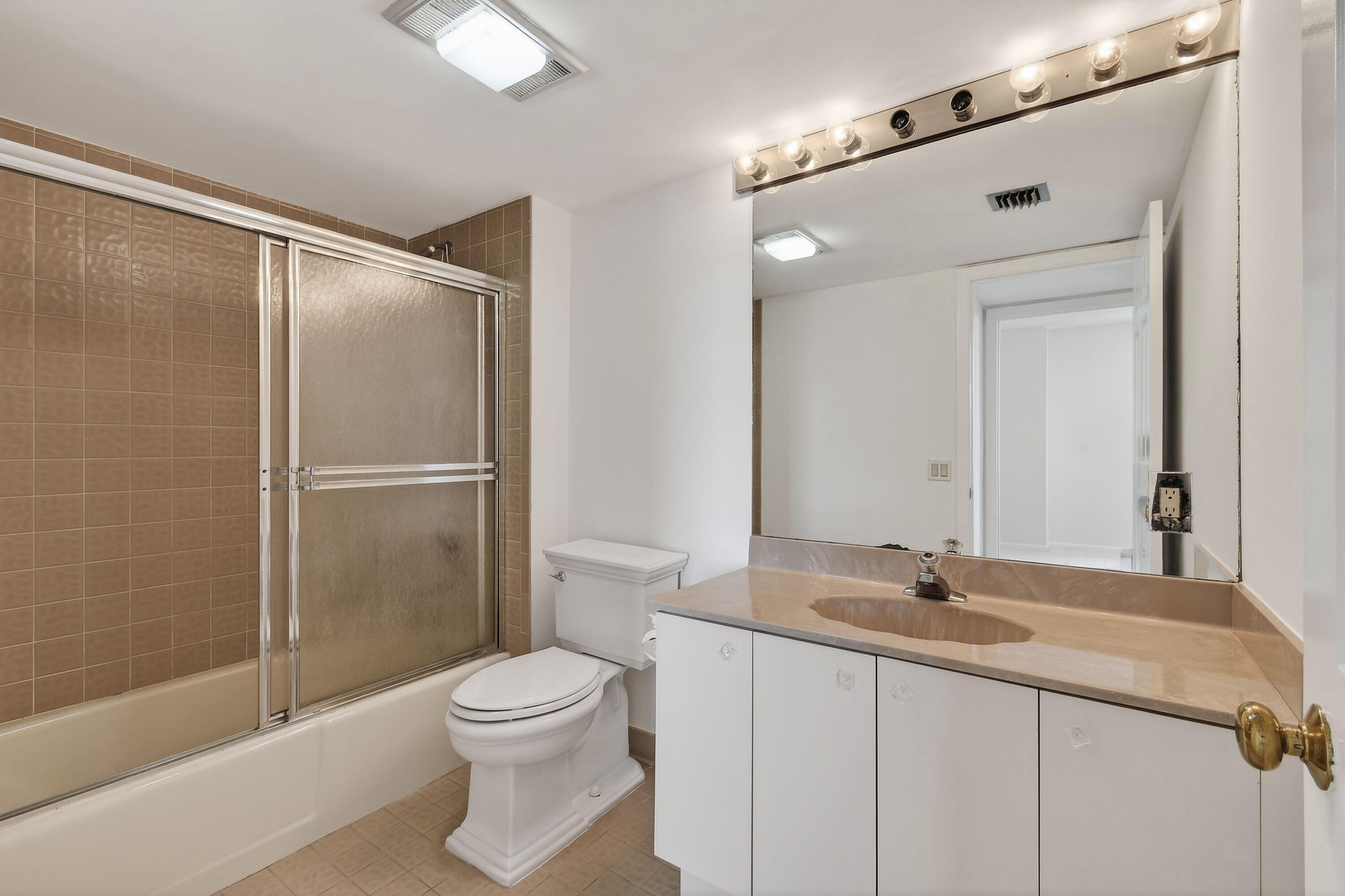 176 Helios #401 Jupiter, FL 33477