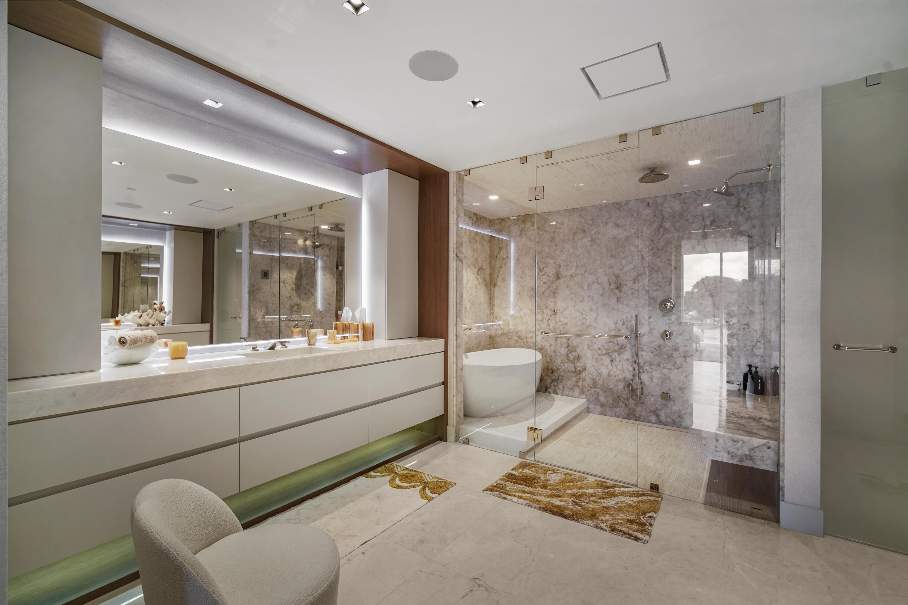 725 S Ocean #206 Boca Raton, FL 33432