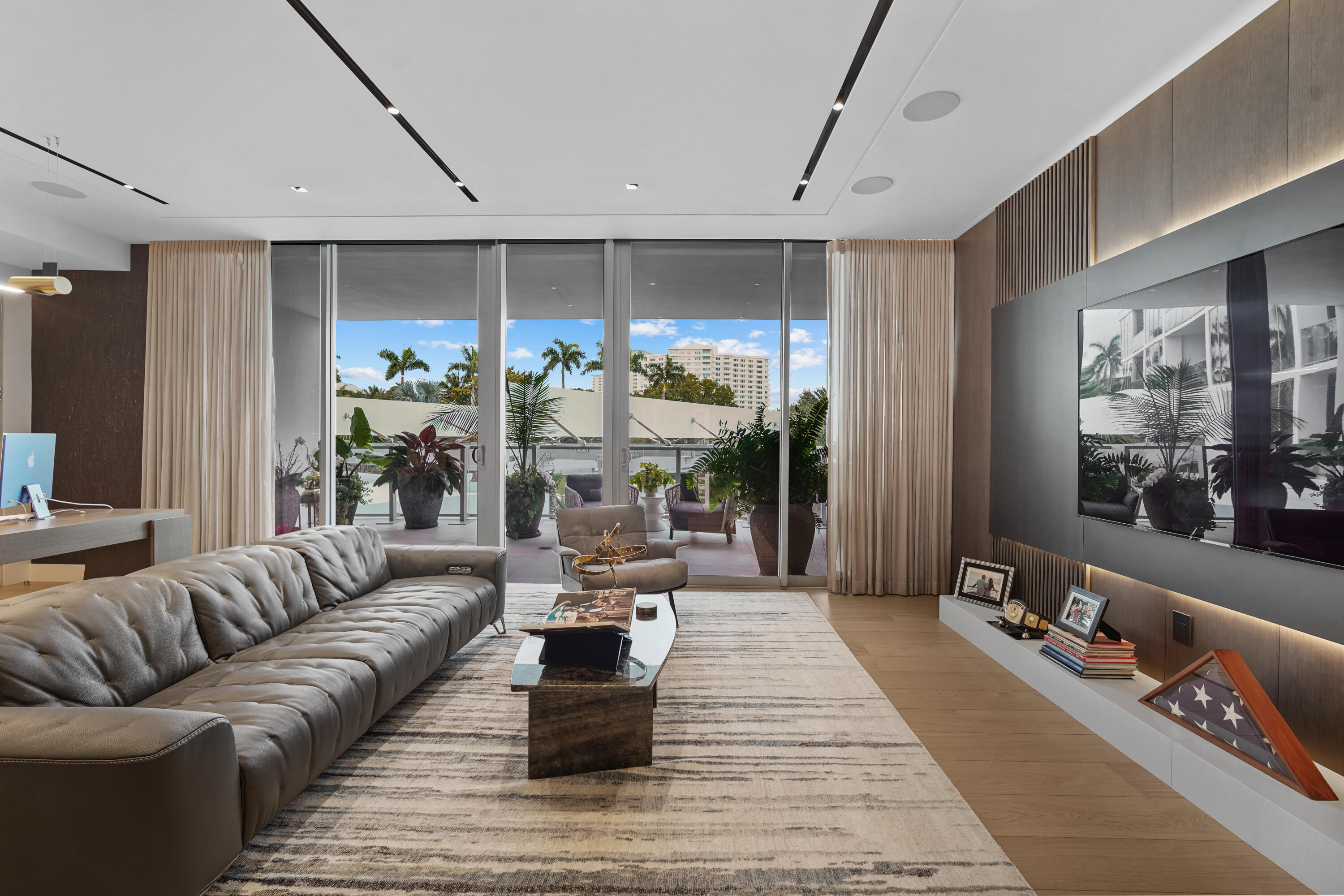 725 S Ocean #206 Boca Raton, FL 33432