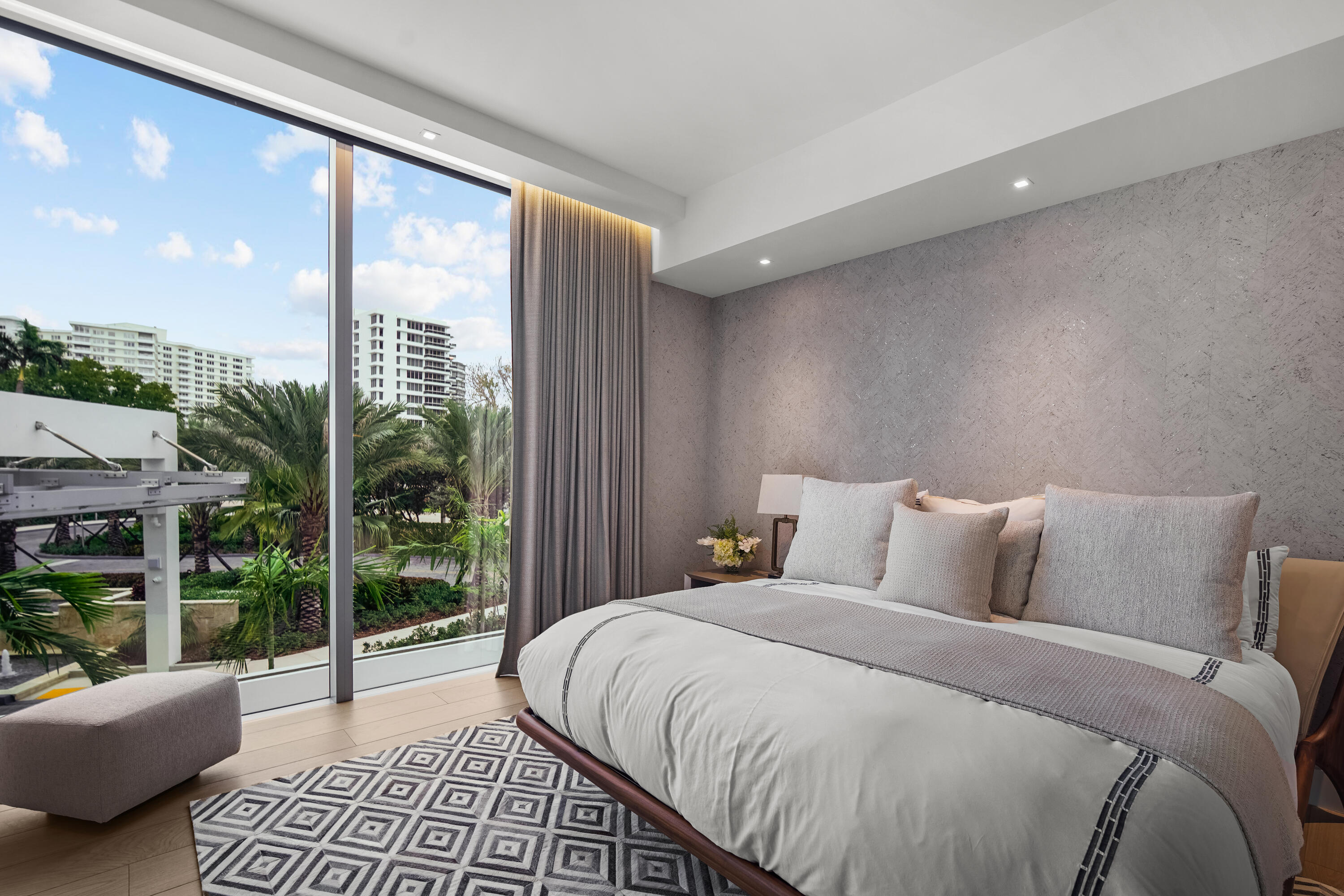 725 S Ocean #206 Boca Raton, FL 33432