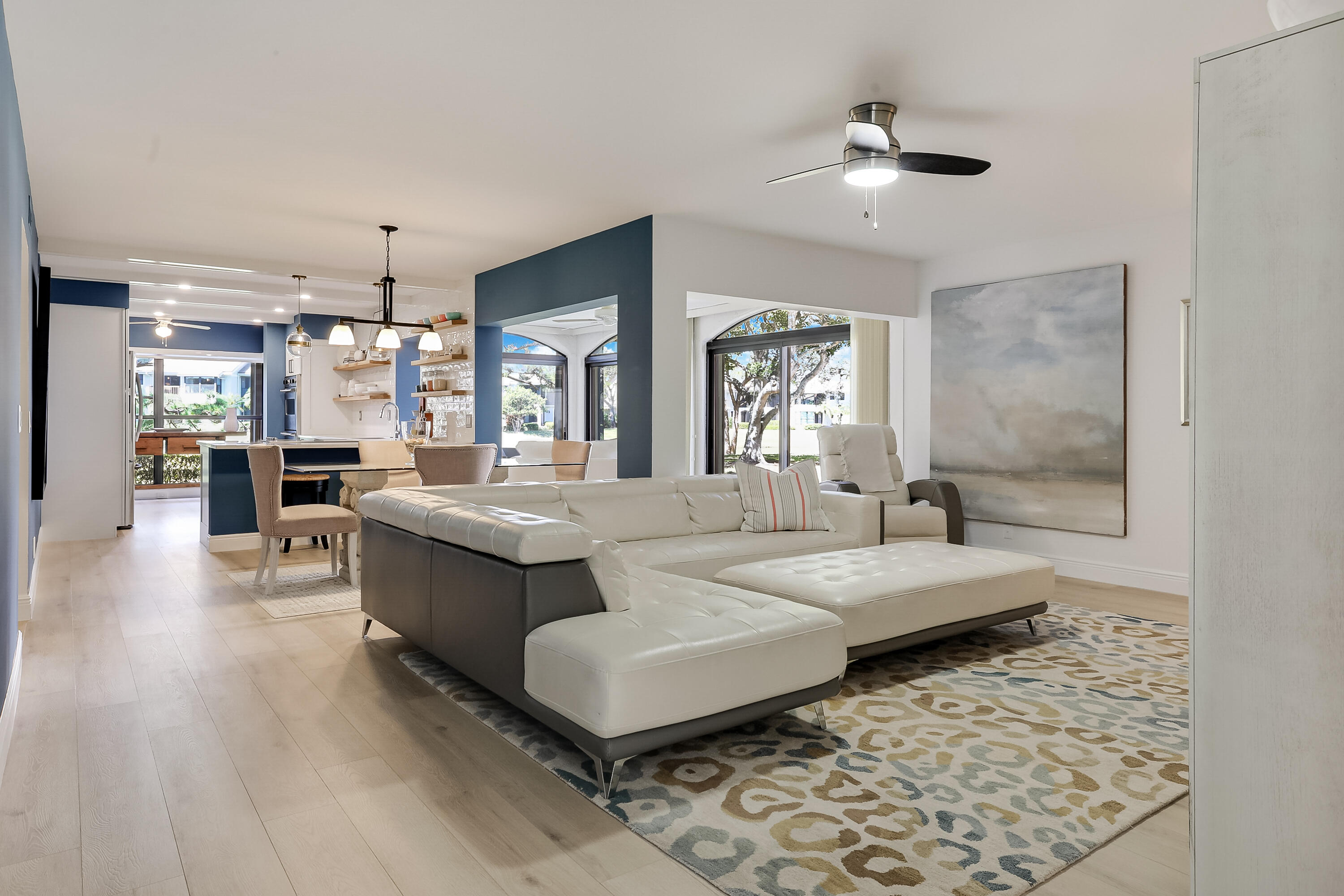 16671 Traders Xing #121 Jupiter, FL 33477