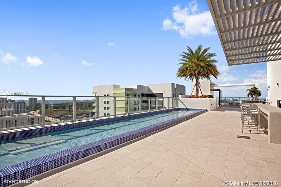 image Brickell Ten10