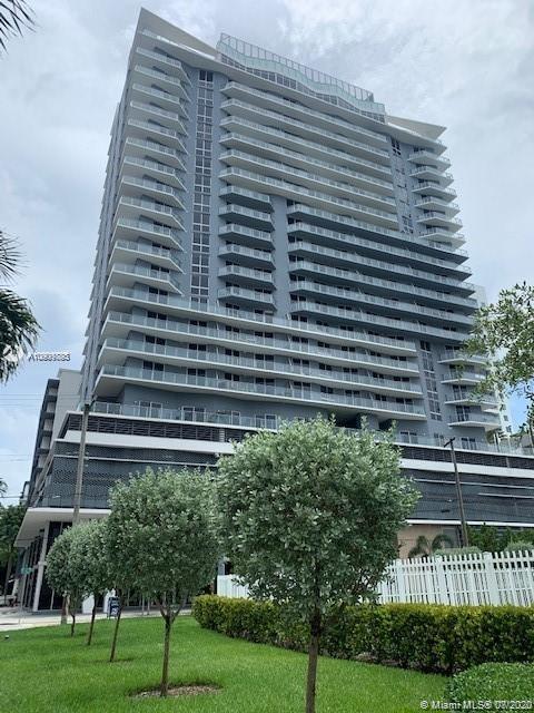 image Brickell Ten1