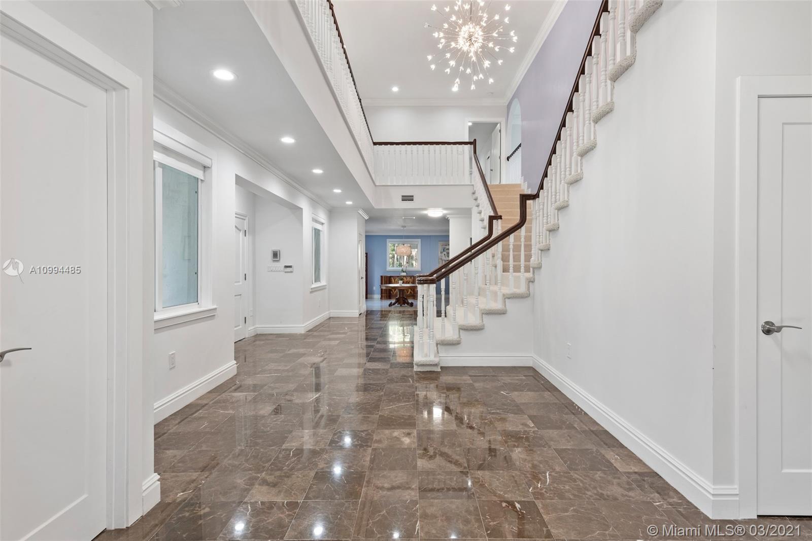 3600 Curtiss Ln Miami, FL 33133