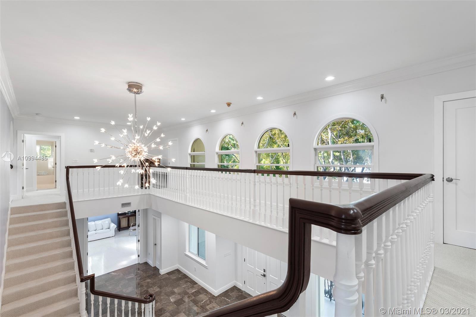 3600 Curtiss Ln Miami, FL 33133