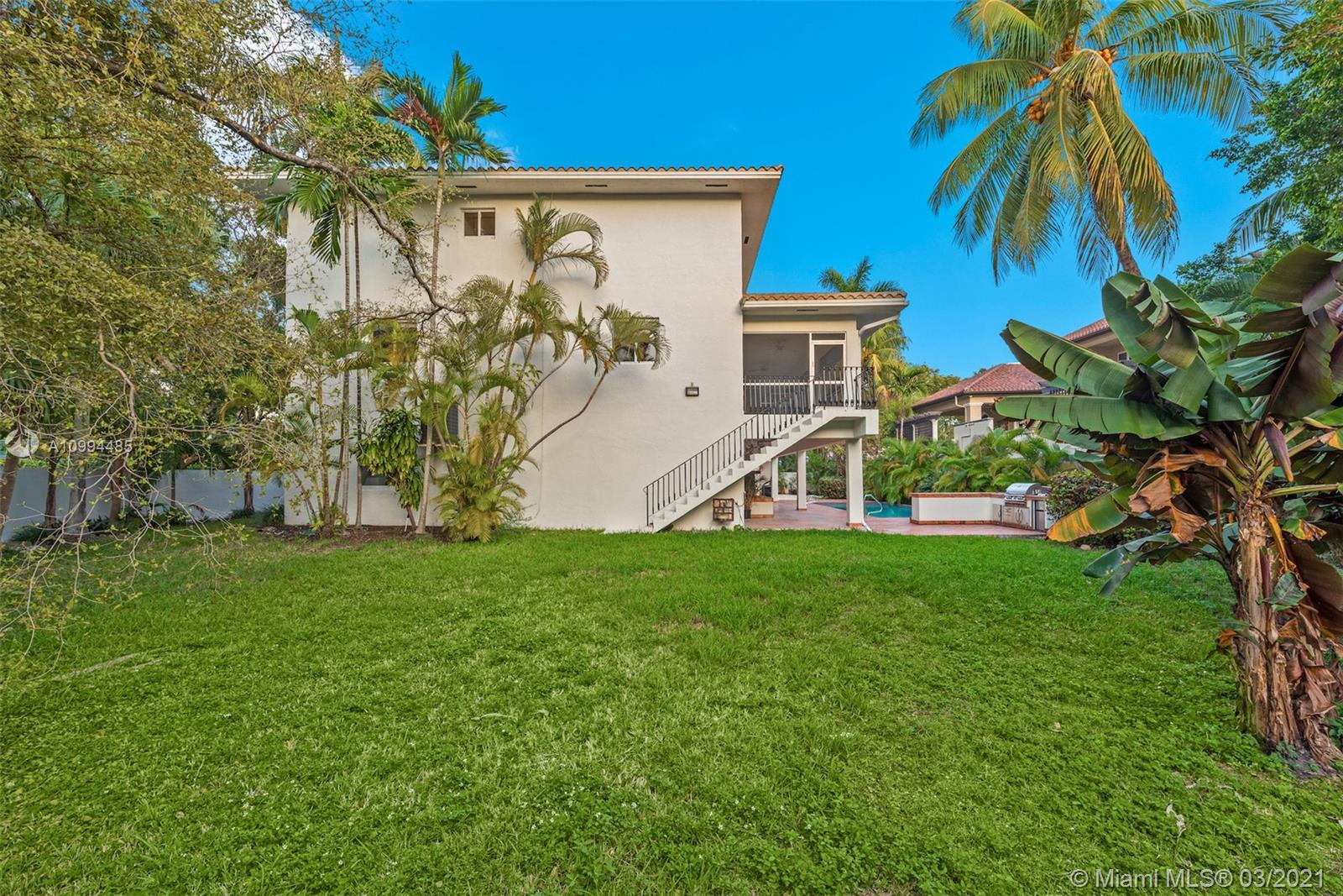 3600 Curtiss Ln Miami, FL 33133