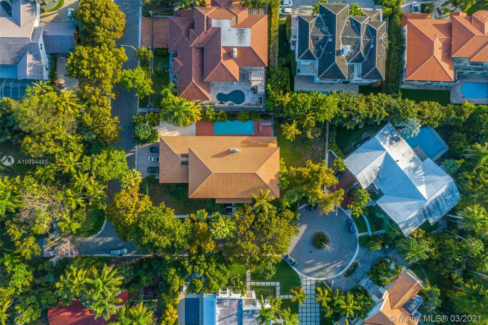 3600 Curtiss Ln Miami, FL 33133