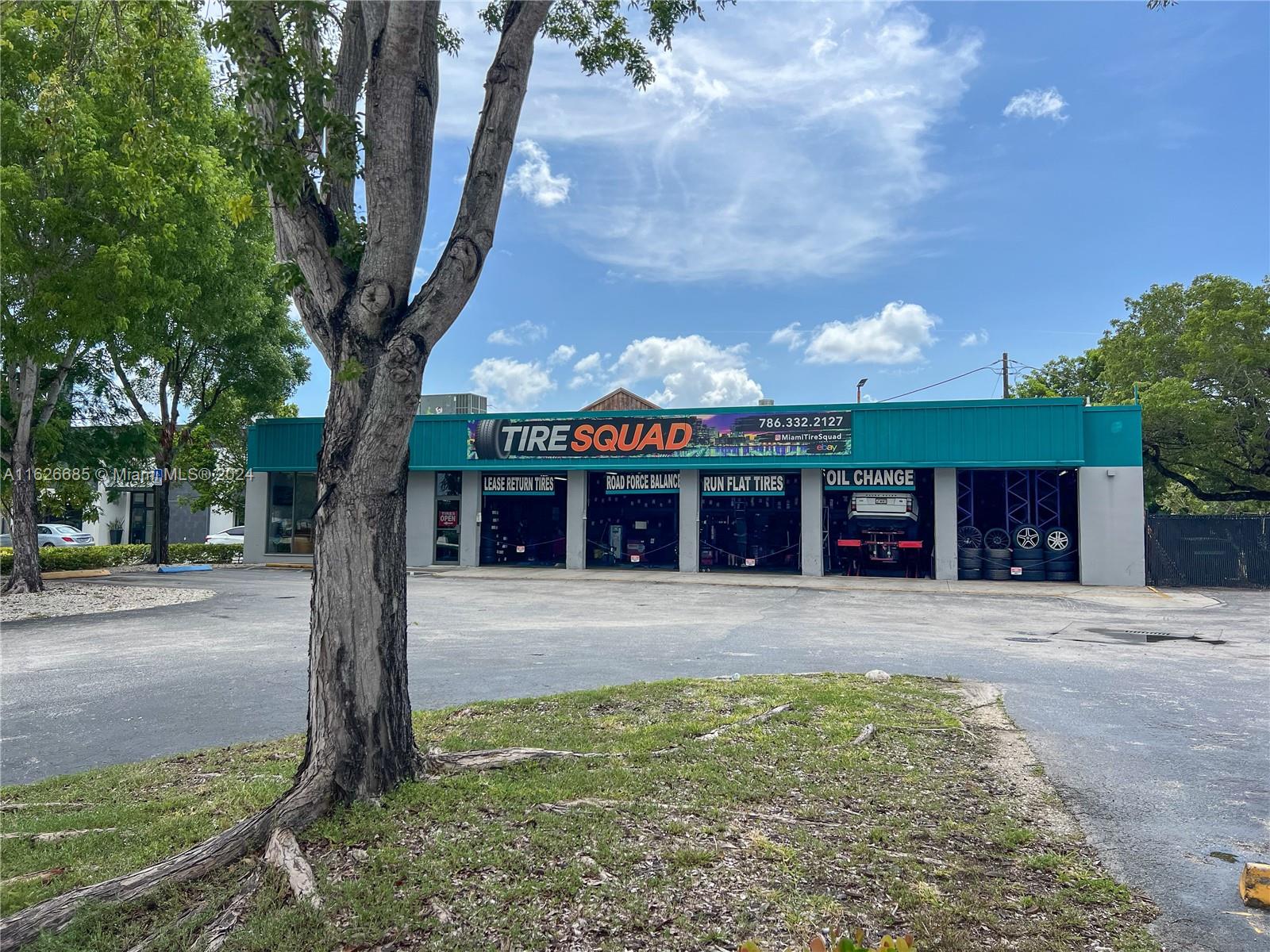 ,Pinecrest, FL 33156