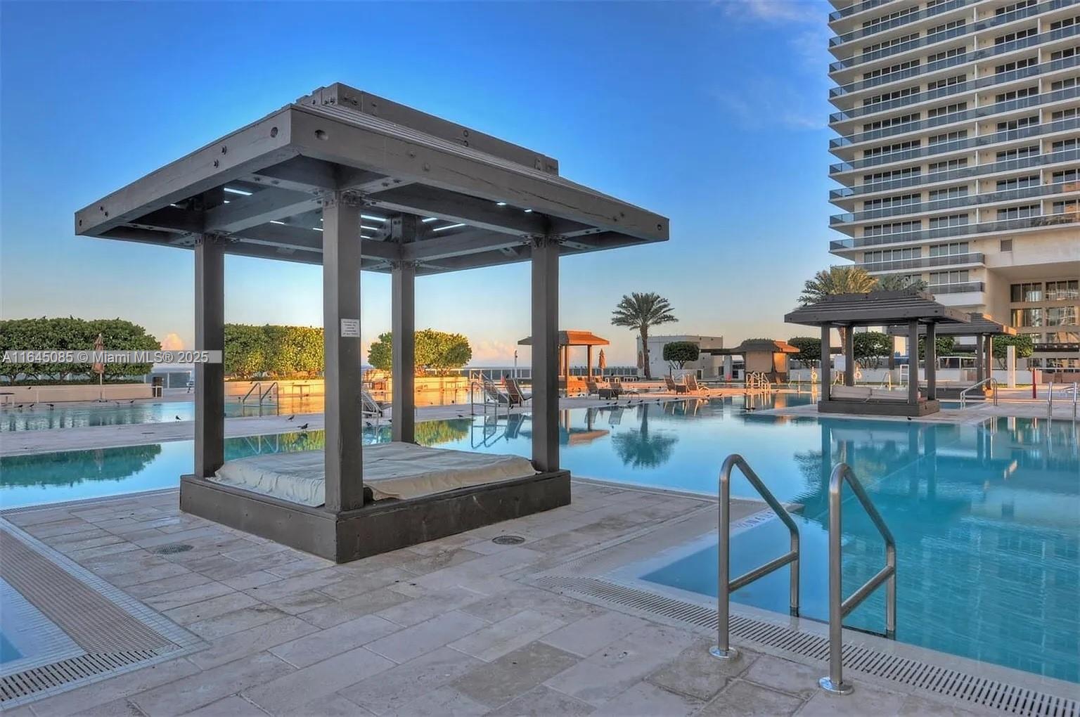 image Beach Club Hallandale39