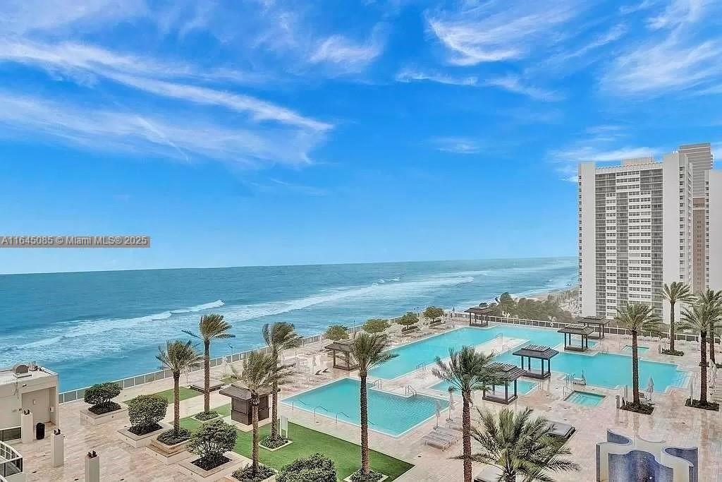 image Beach Club Hallandale40