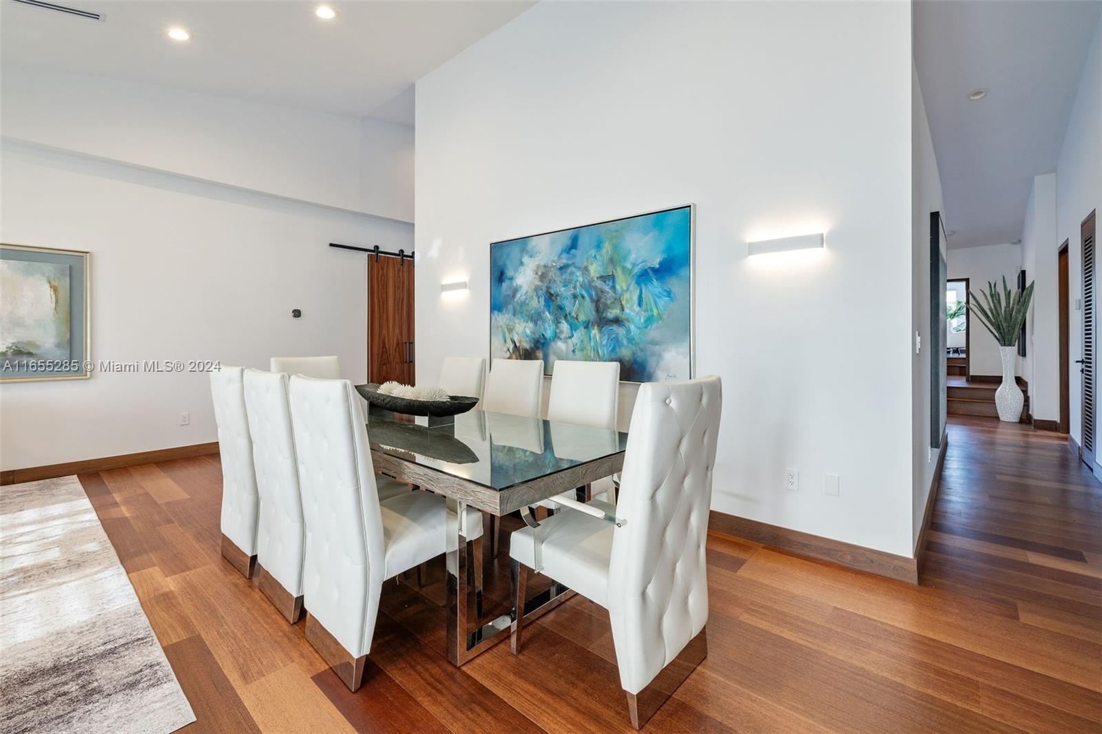 543 Hibiscus Dr Hallandale Beach, FL 33009