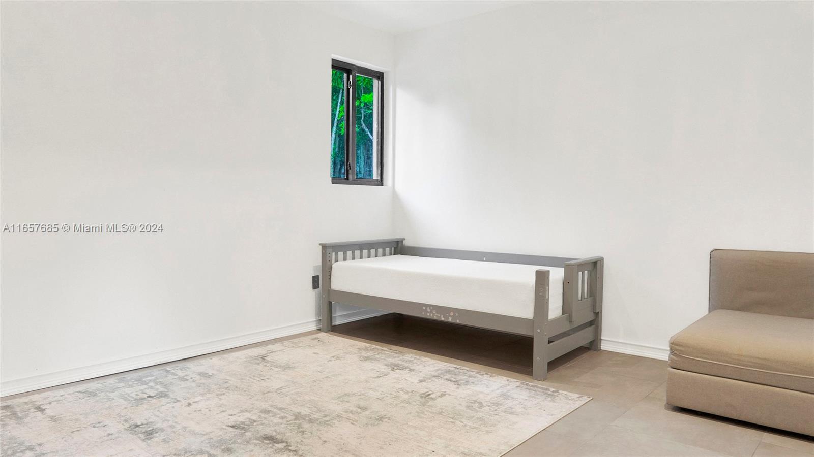 63 SW 31st Rd #63 Miami, FL 33129